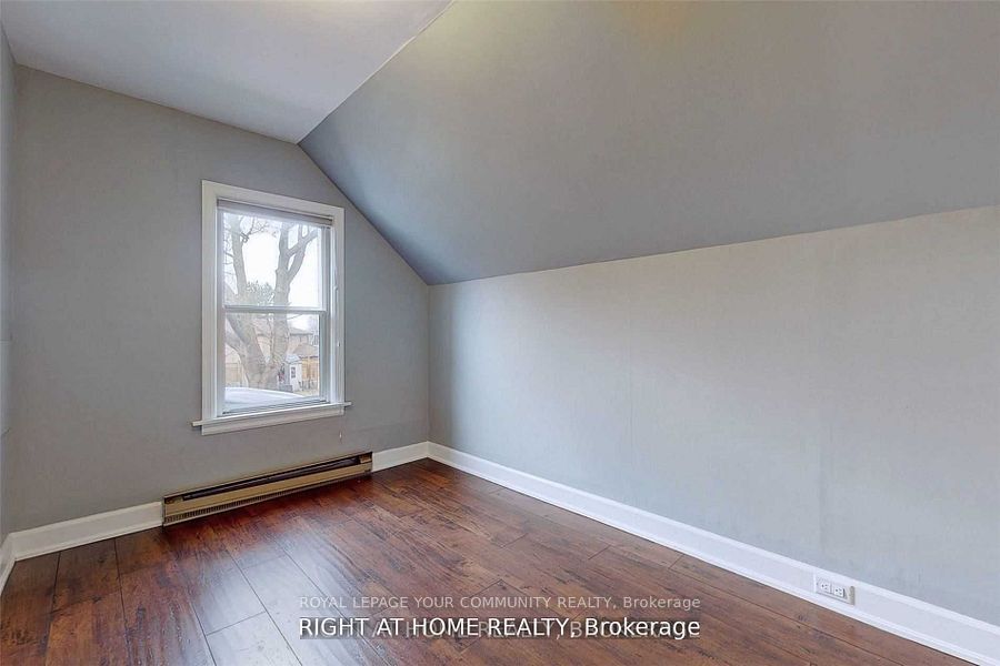 13066 Keele Street Property Photo 11