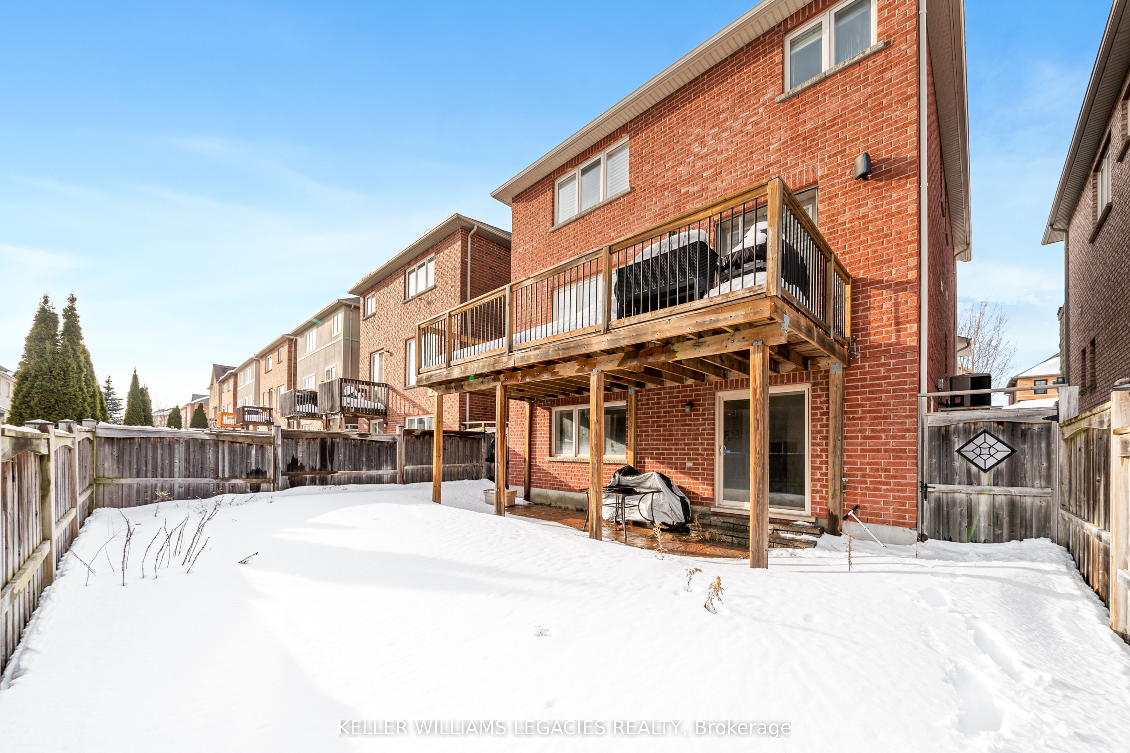 17 Mansard Drive Property Photo 33
