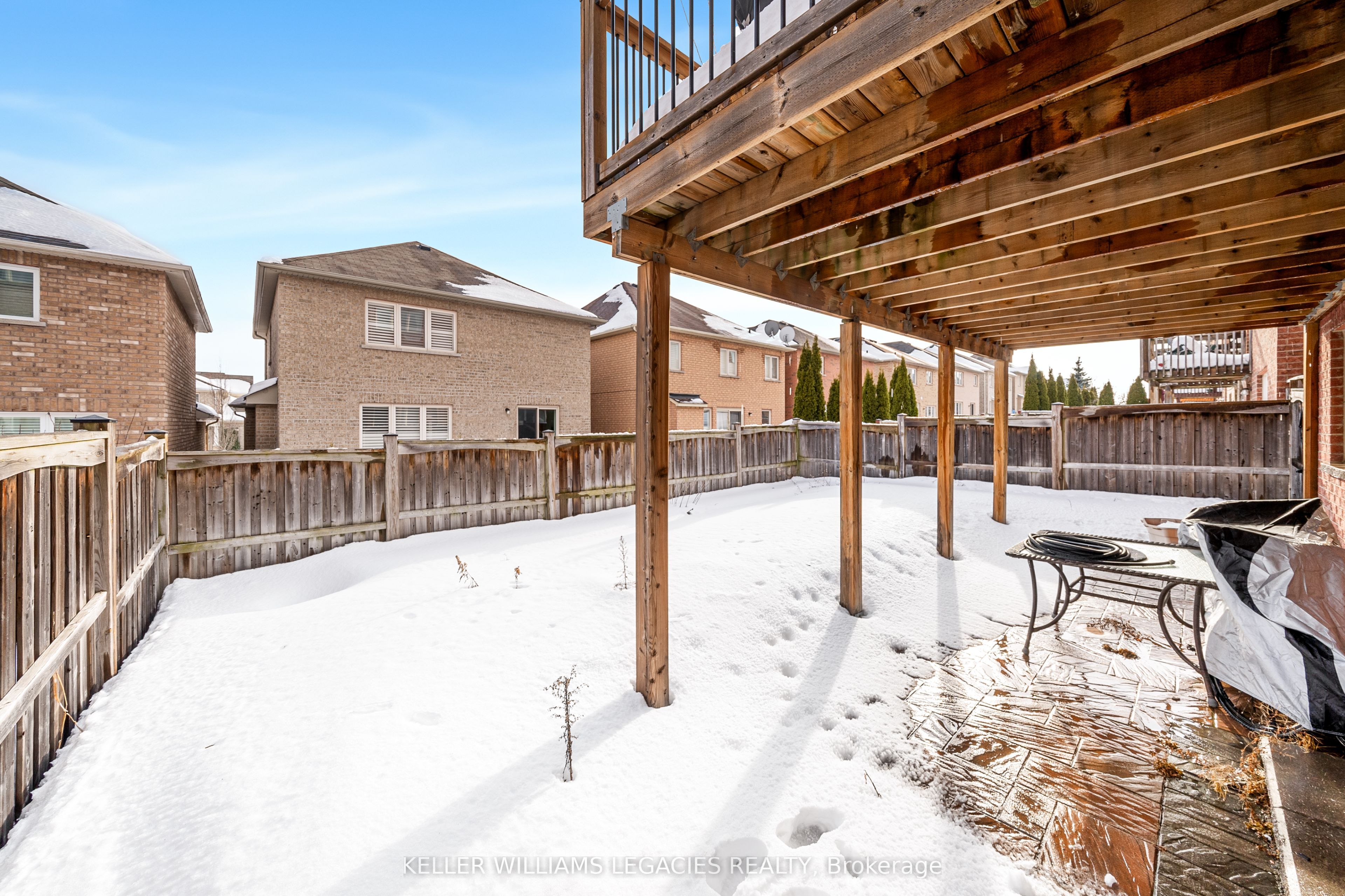 17 Mansard Drive Property Photo 34