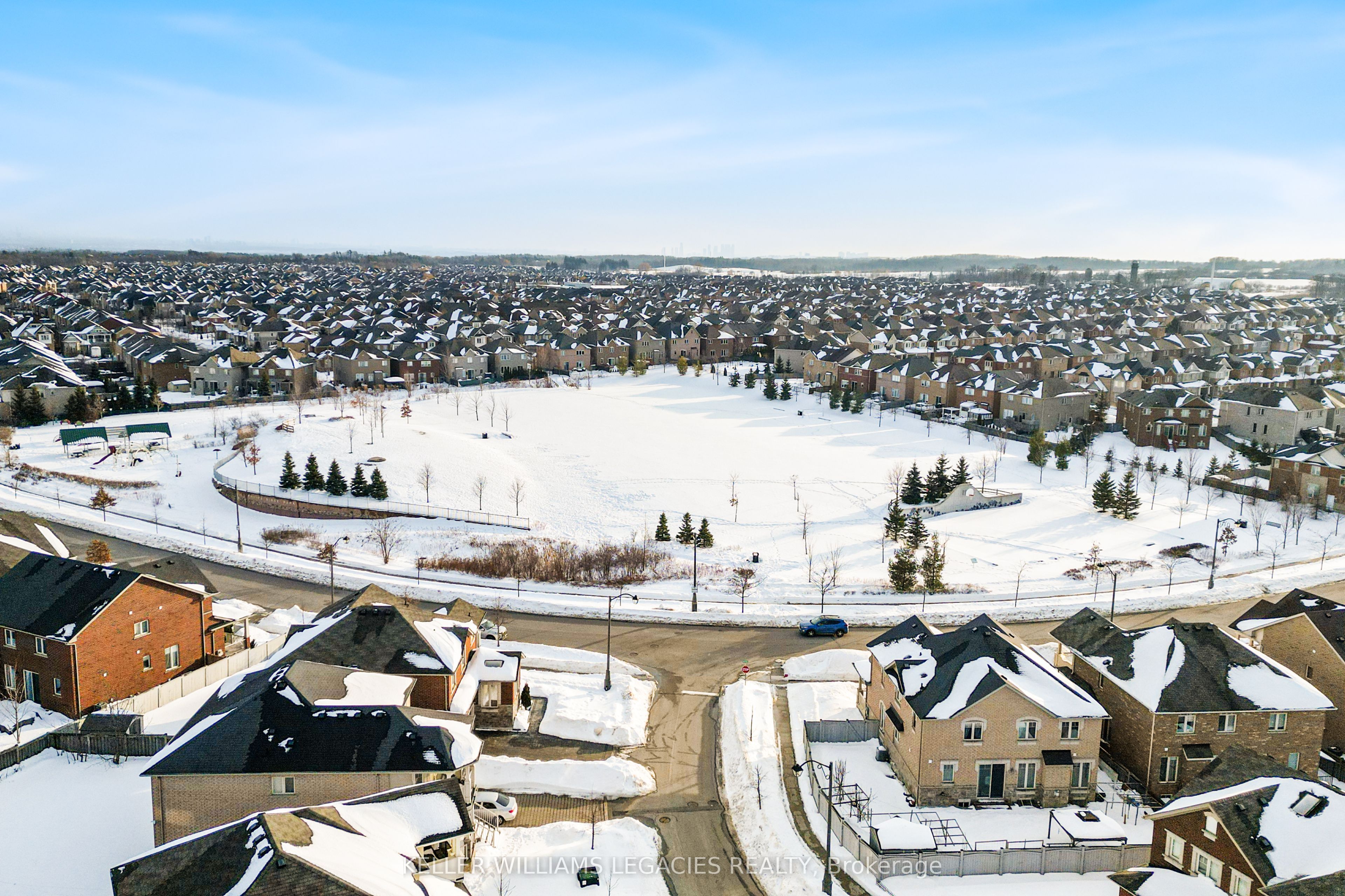 17 Mansard Drive Property Photo 39