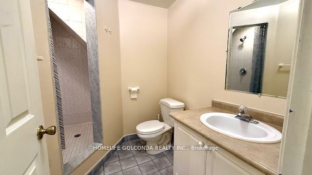 82 Ellesmere Street Property Photo 14