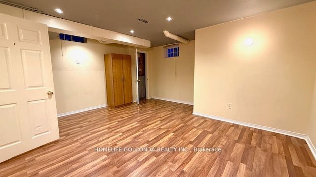 82 Ellesmere Street Property Photo 34