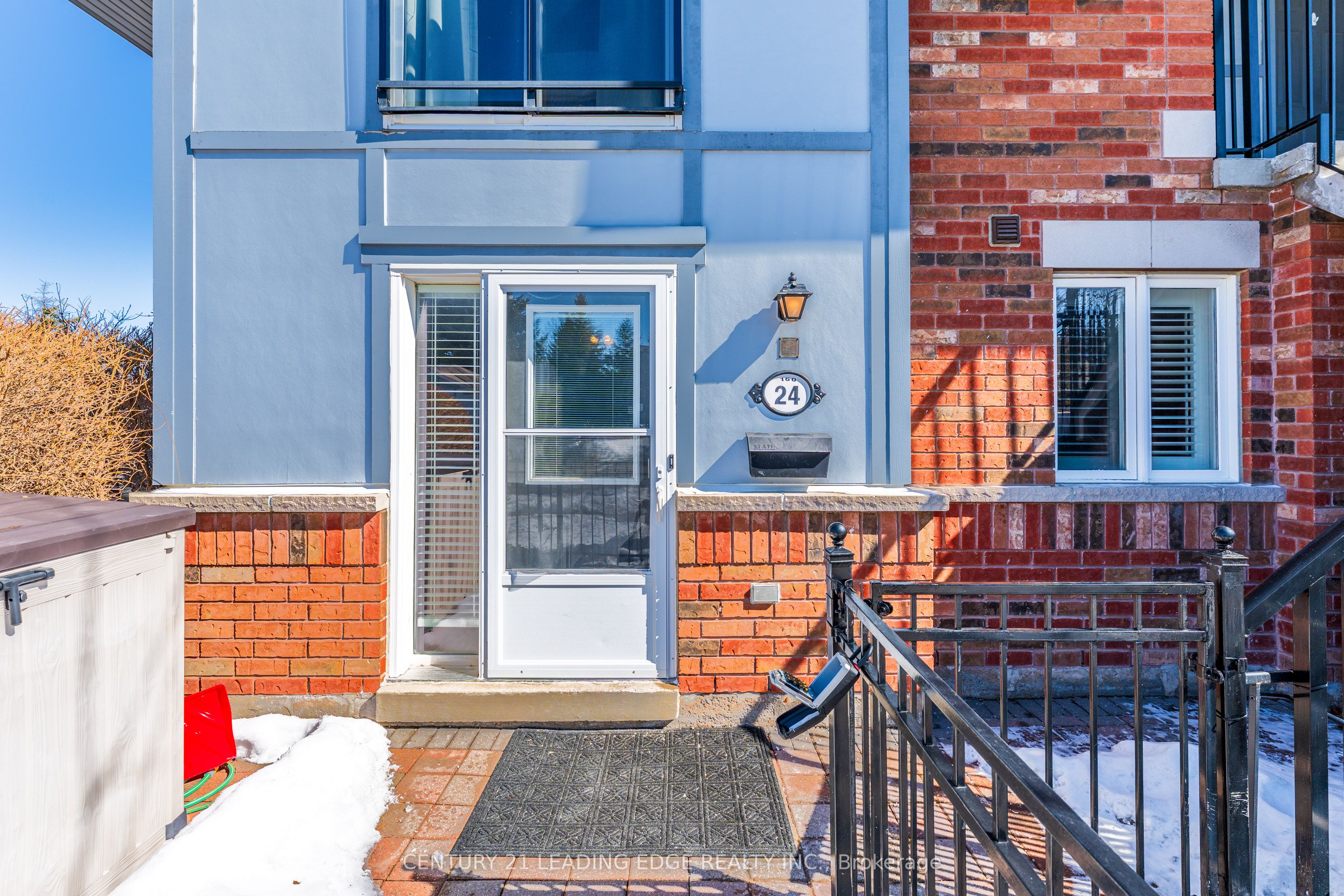 #24 - 160 Chancery Road Property Photo 4