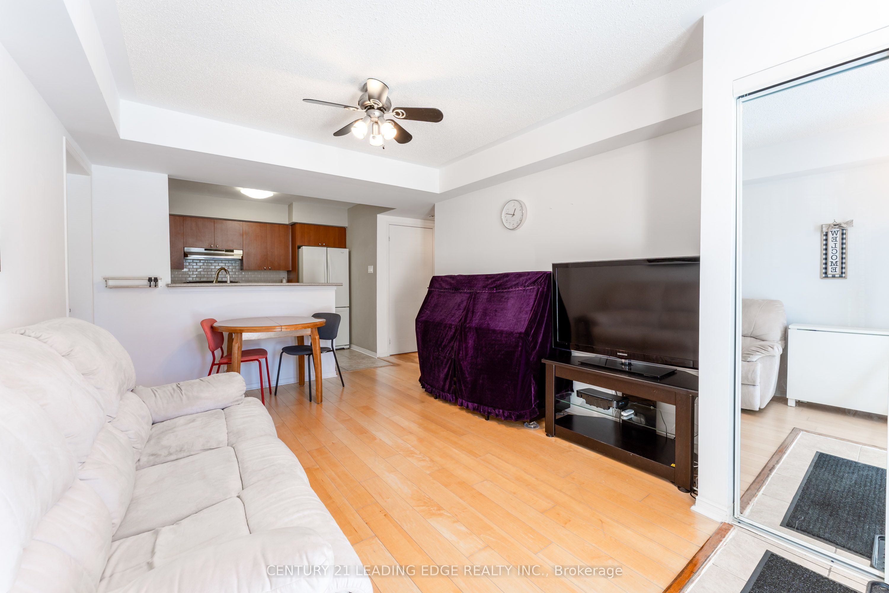 #24 - 160 Chancery Road Property Photo 9
