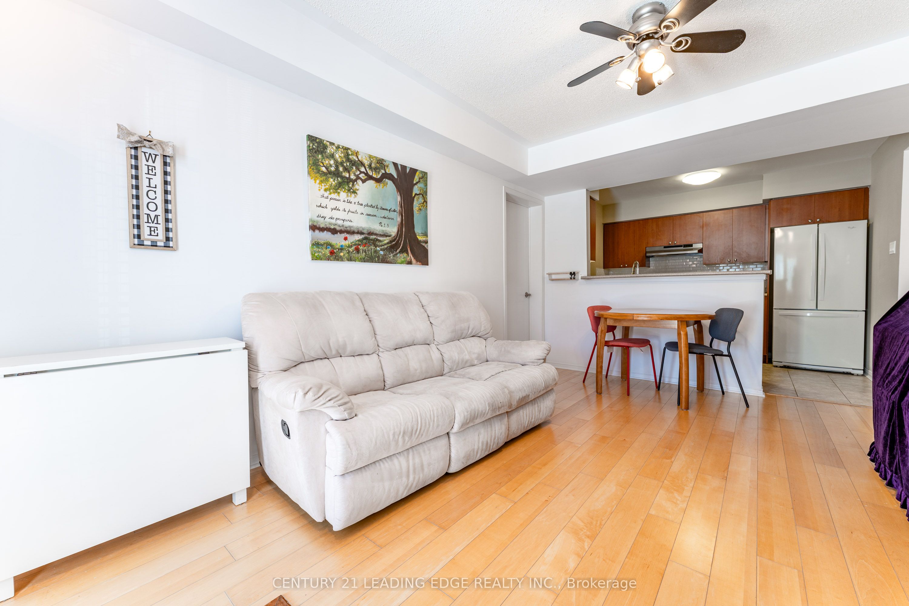 #24 - 160 Chancery Road Property Photo 11