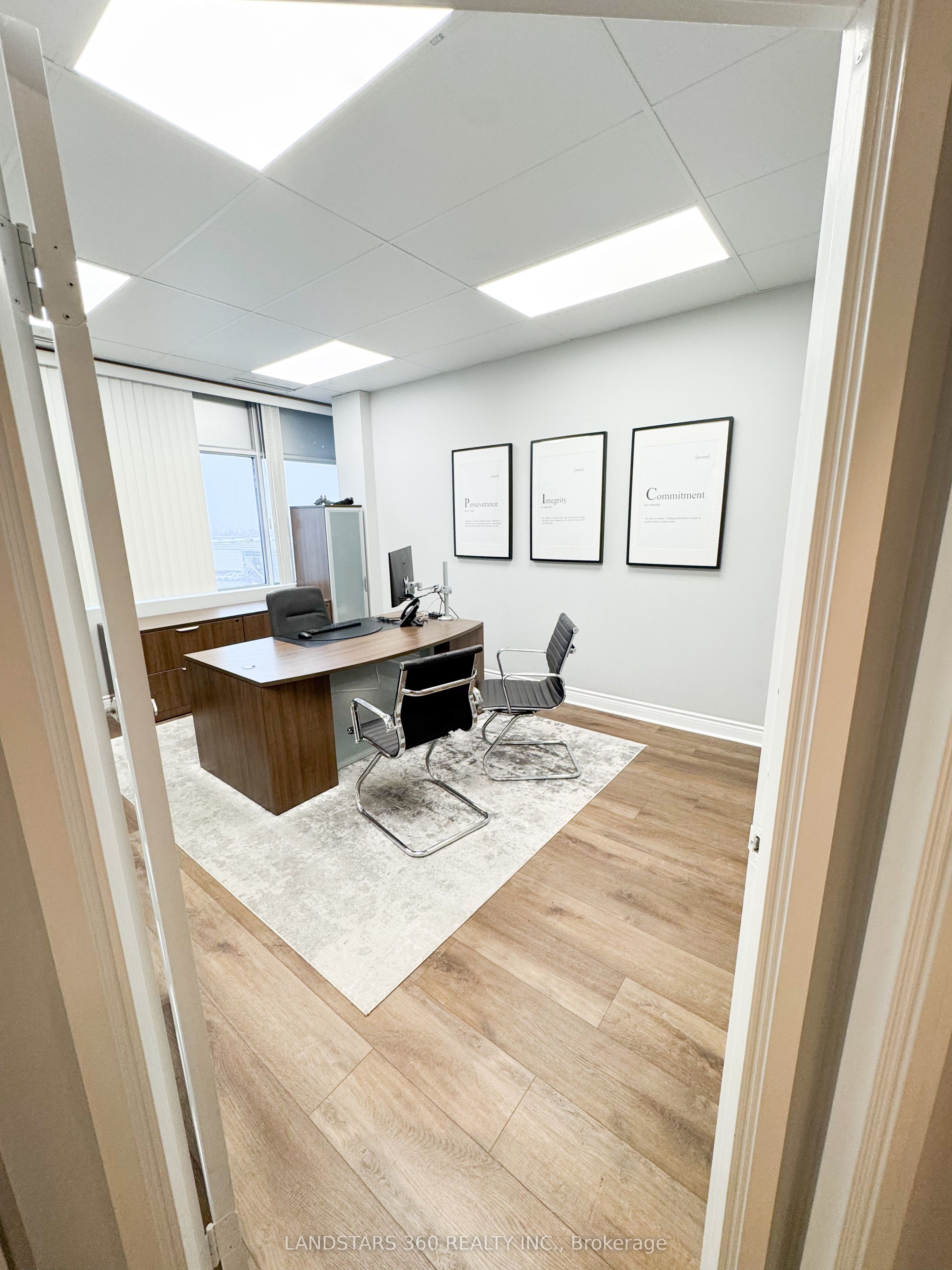 #407 - 9140 Leslie Street Property Photo 16