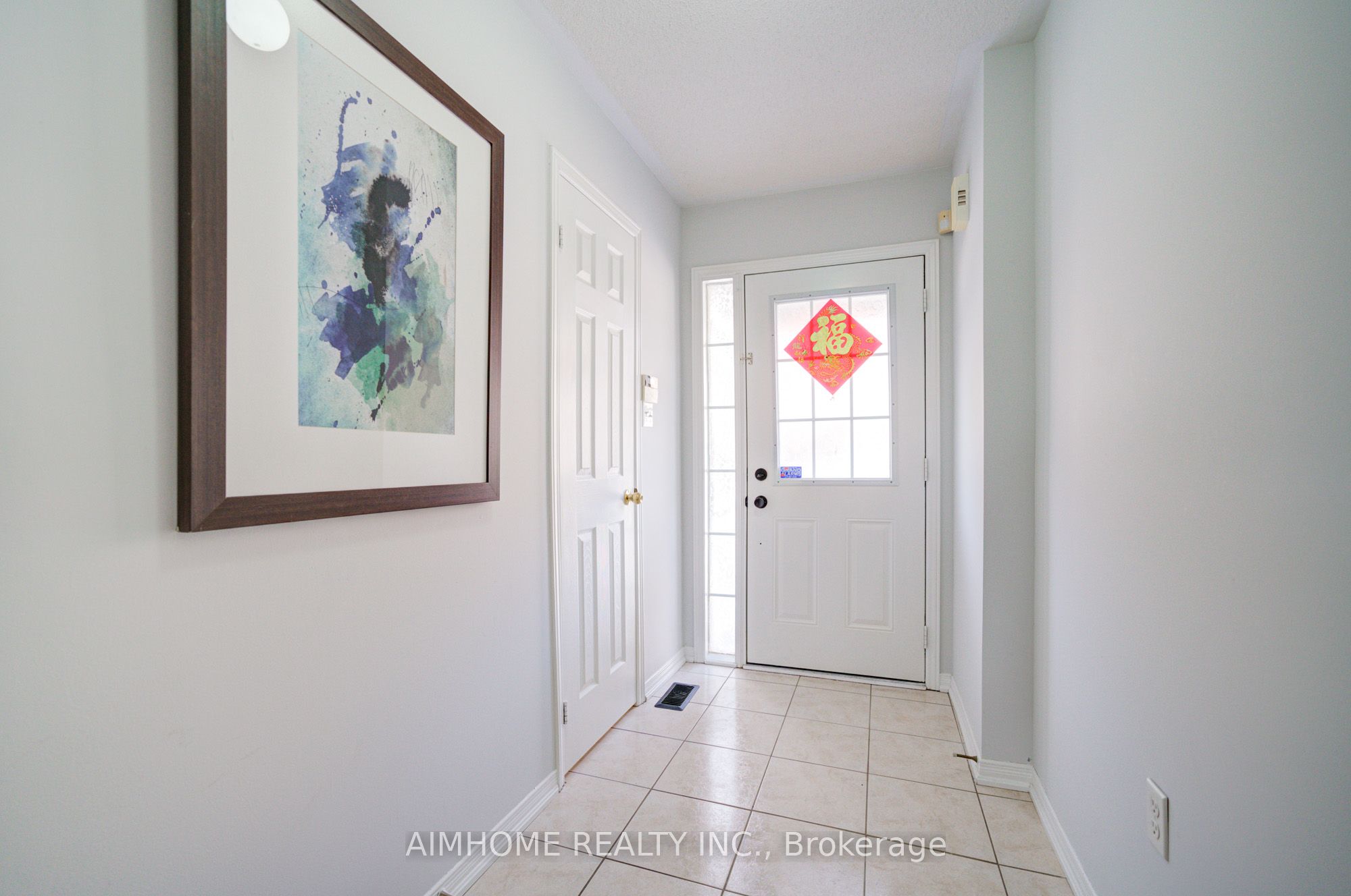 27 Warrington Way Property Photo 3