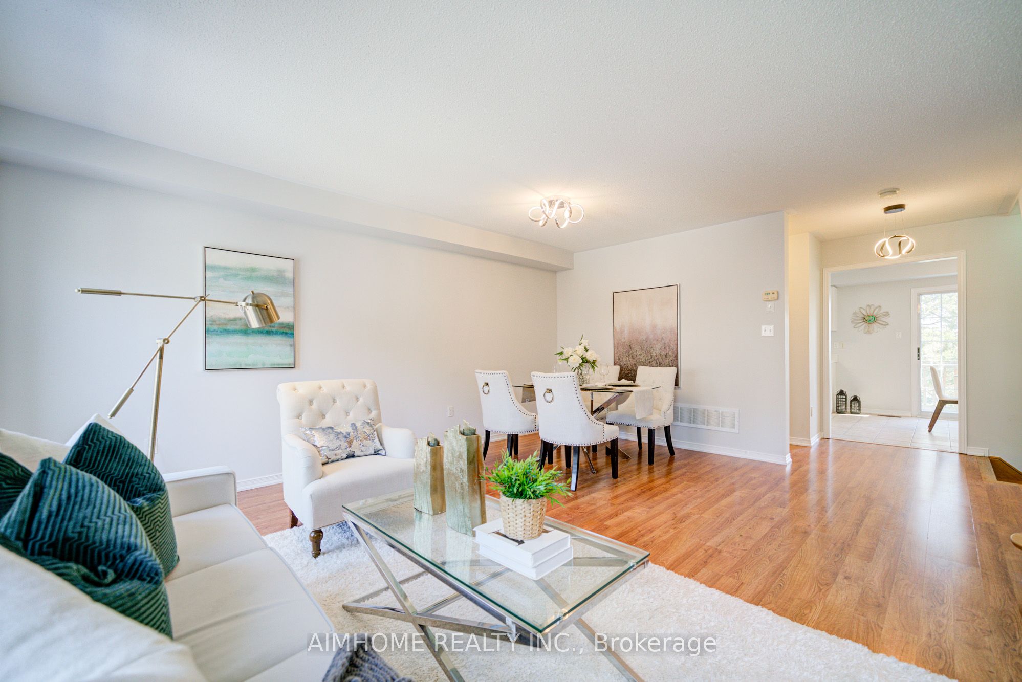 27 Warrington Way Property Photo 19