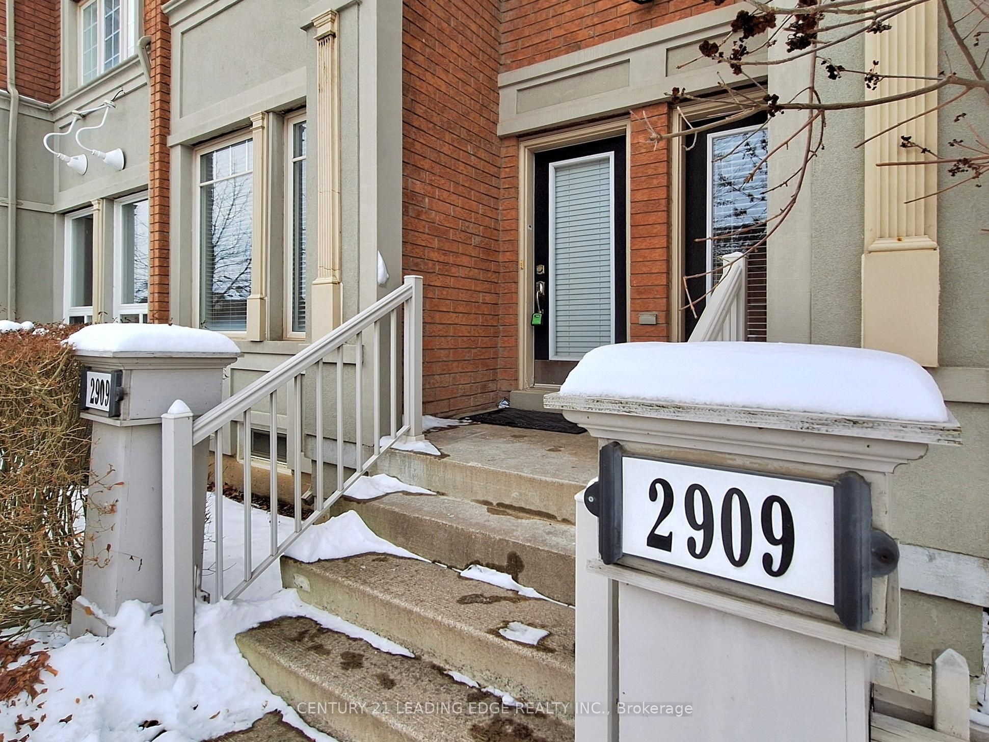 2909 Bur Oak Avenue Property Photo 20