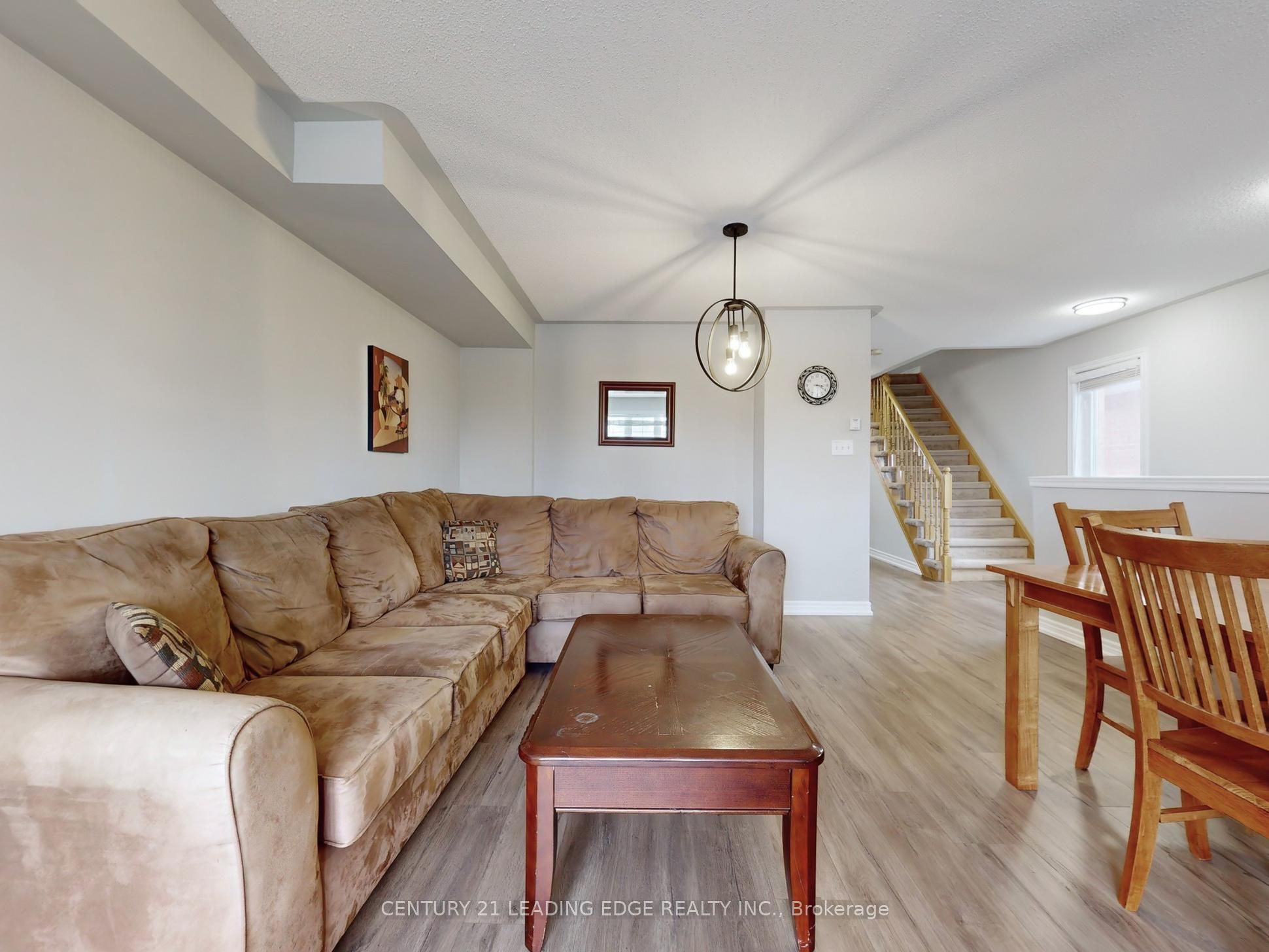 2909 Bur Oak Avenue Property Photo 25