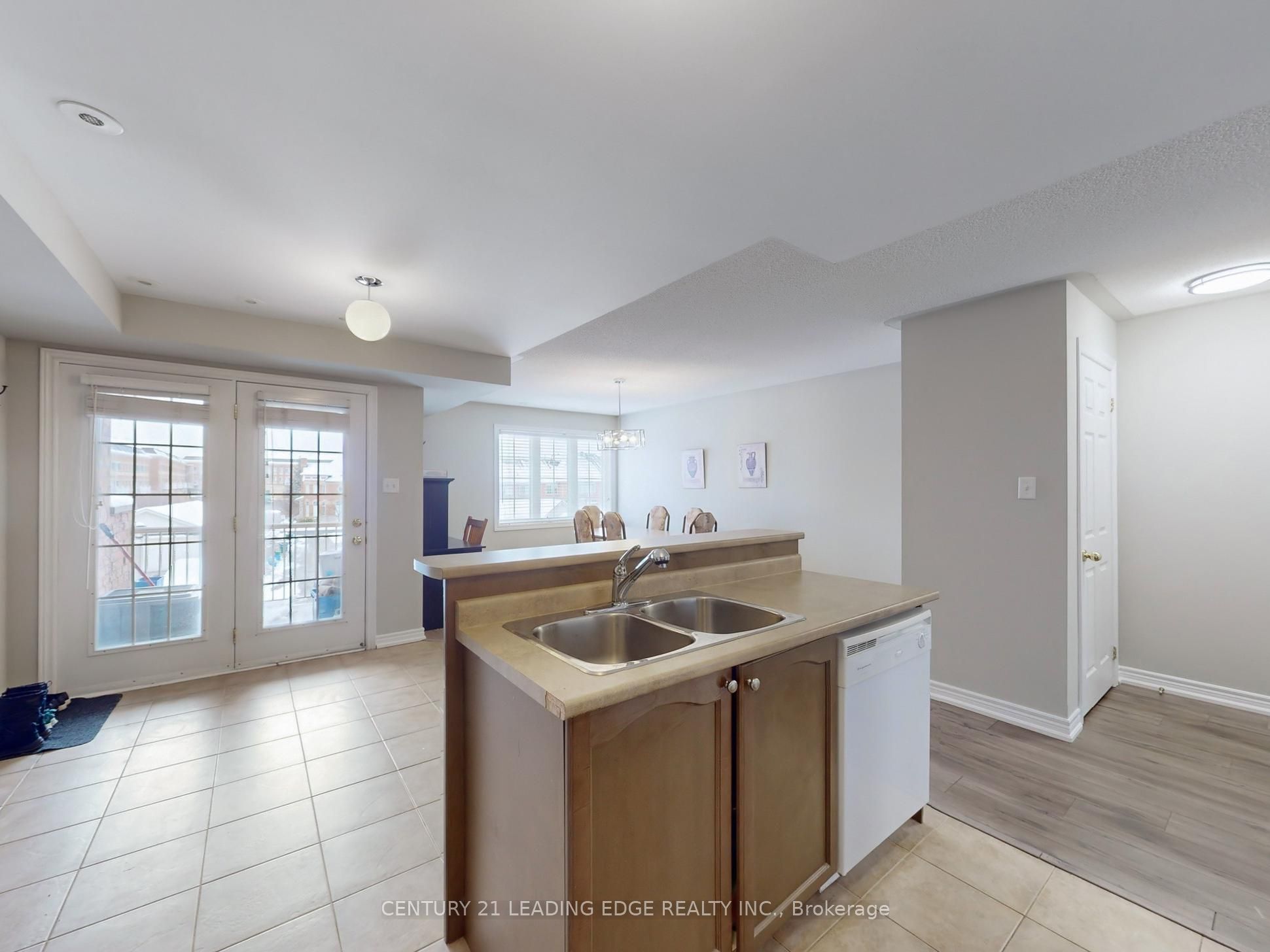 2909 Bur Oak Avenue Property Photo 29