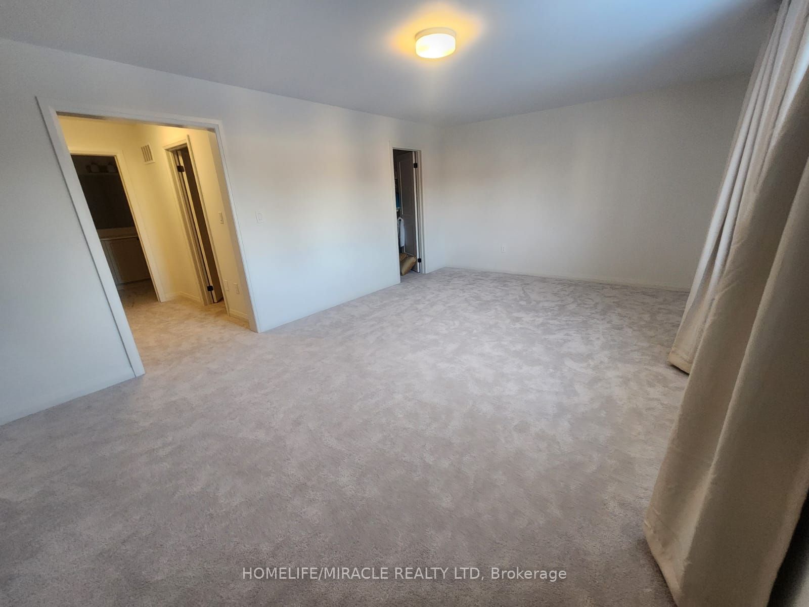 12 Sandhill Crescent Property Photo 19