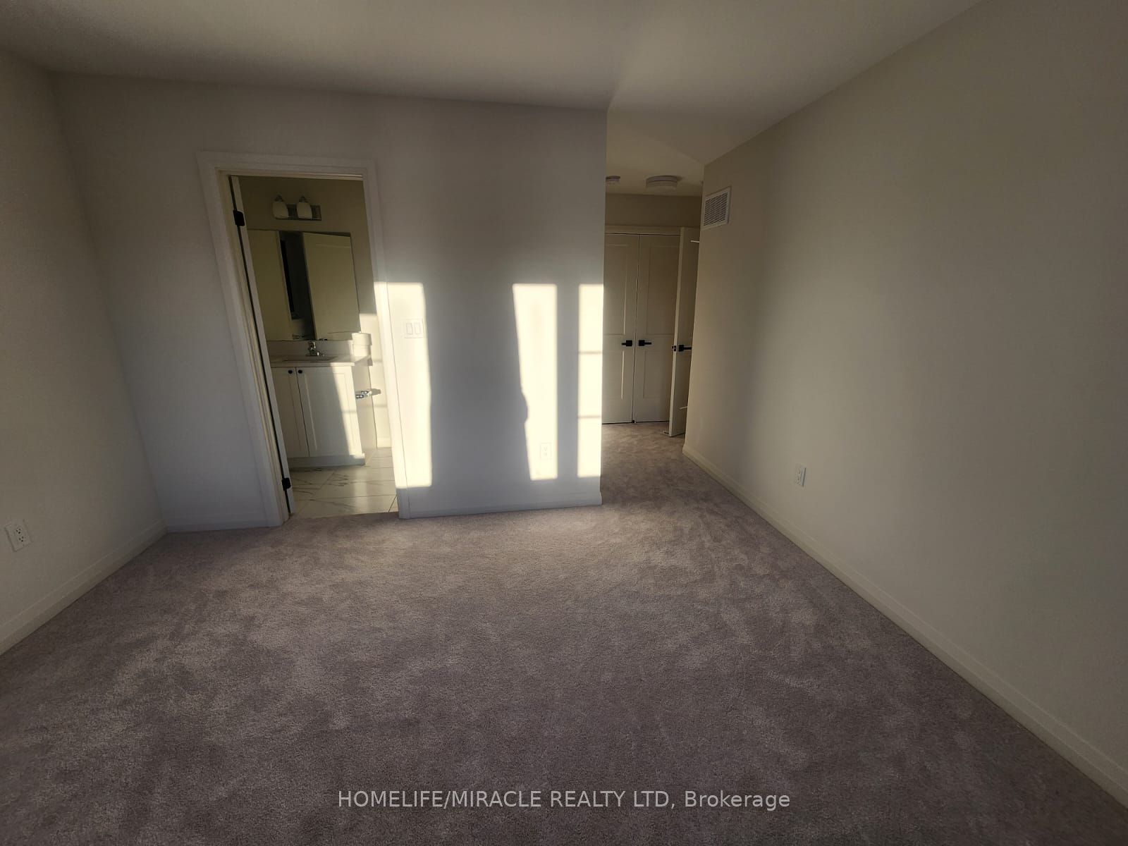 12 Sandhill Crescent Property Photo 23