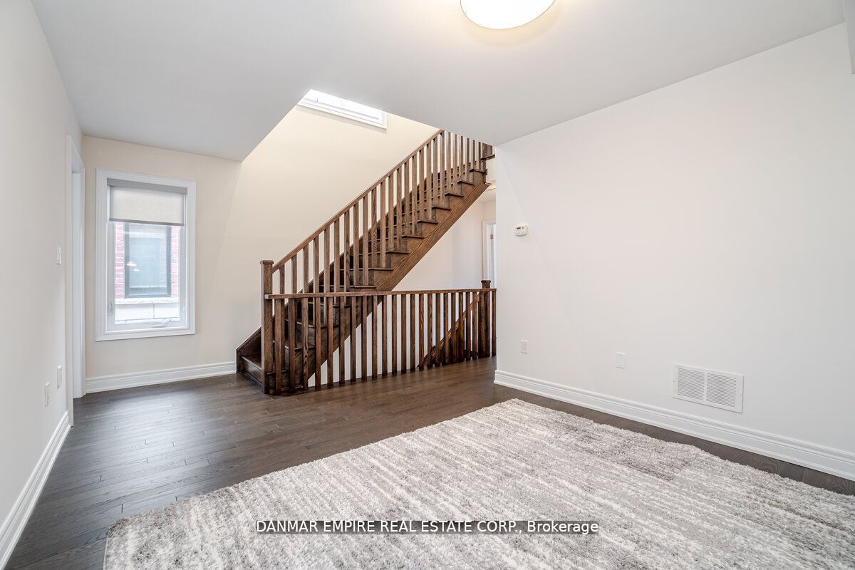 31 Hiawatha Court Property Photo 15