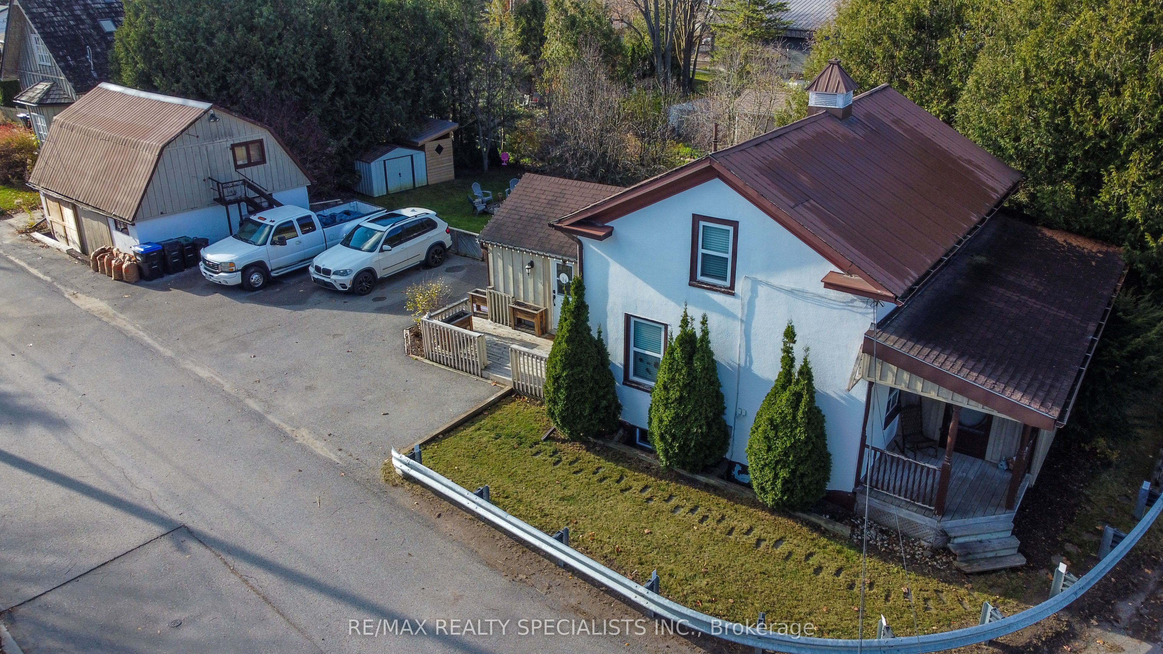 5 E John St Property Photo