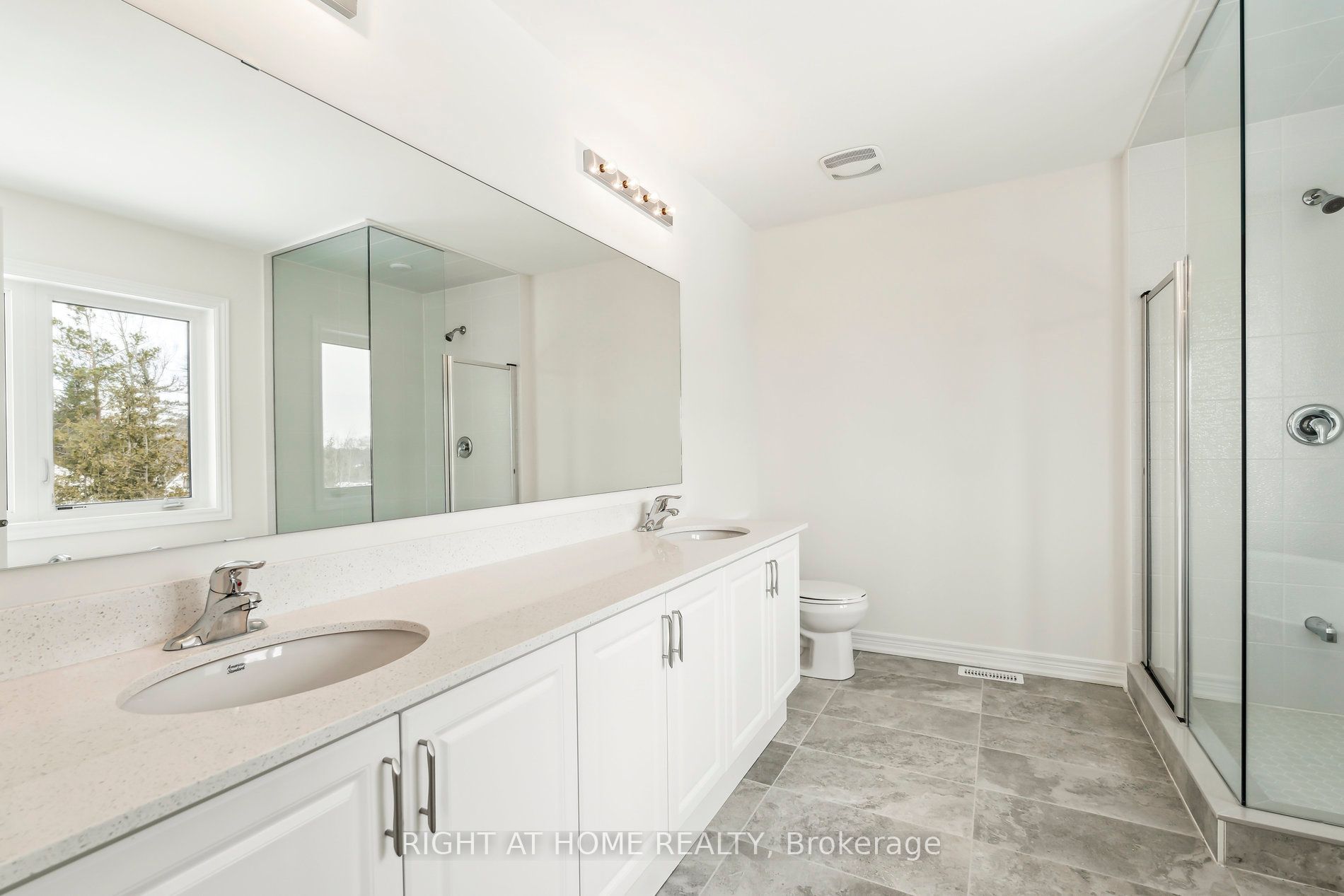 1286 Davis Loop Property Photo 18