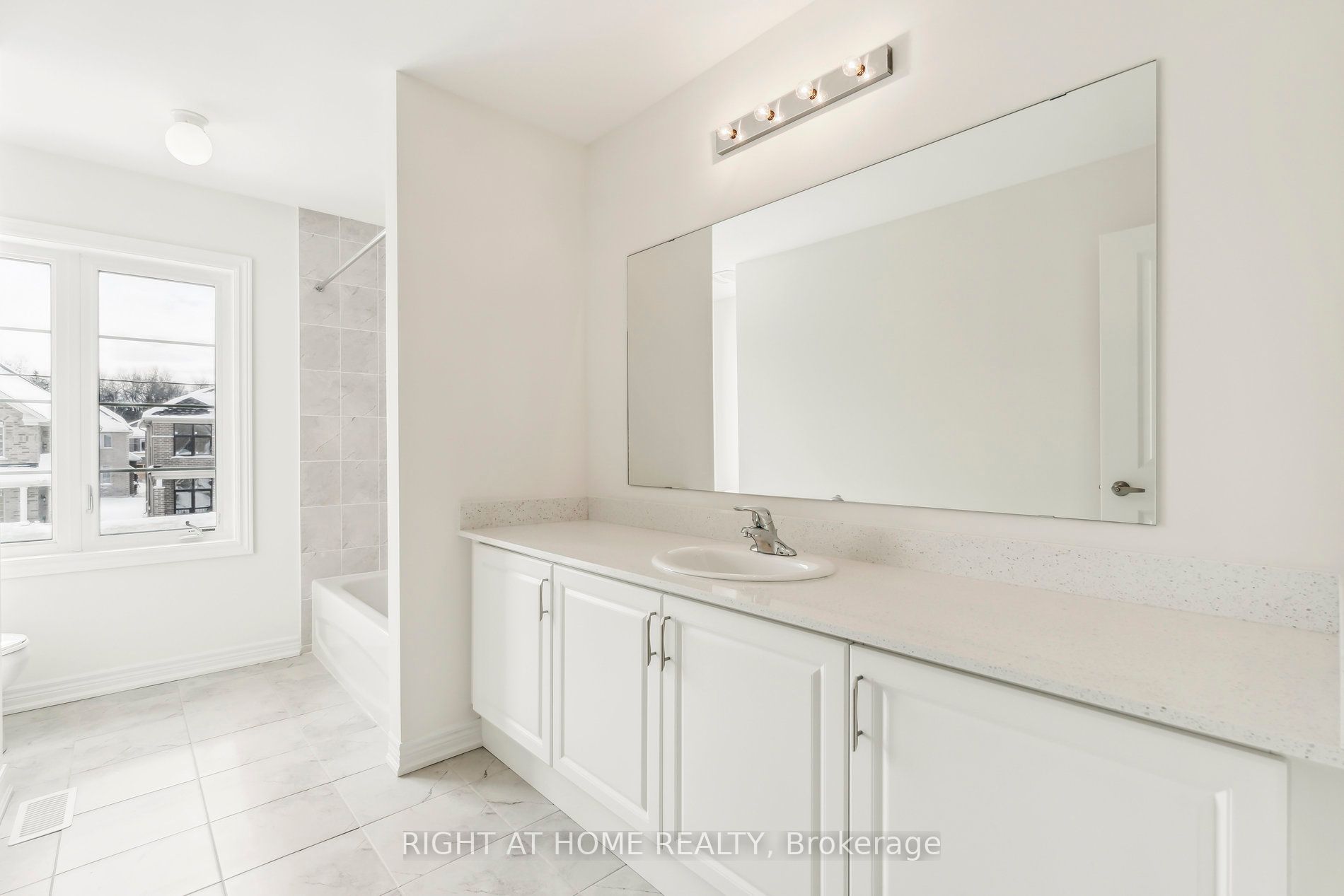 1286 Davis Loop Property Photo 23
