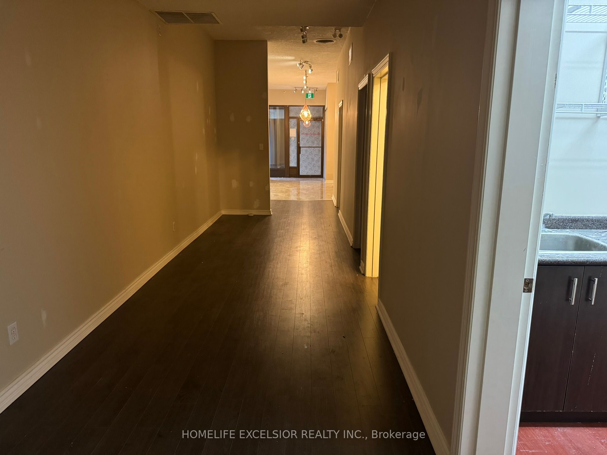#200 - 4560 Highway 7 Property Photo 19