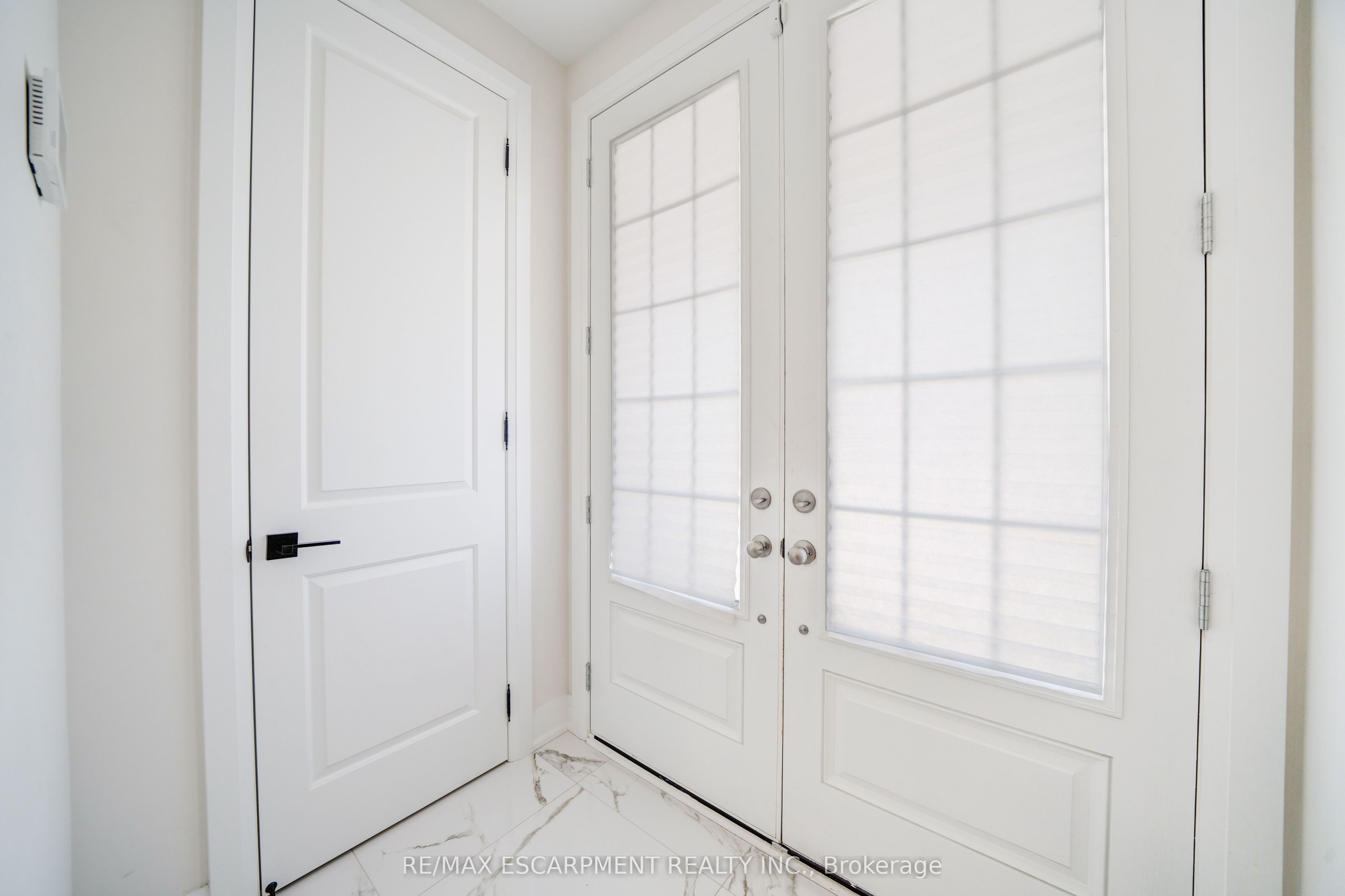 86 Watershed Gate Property Photo 4