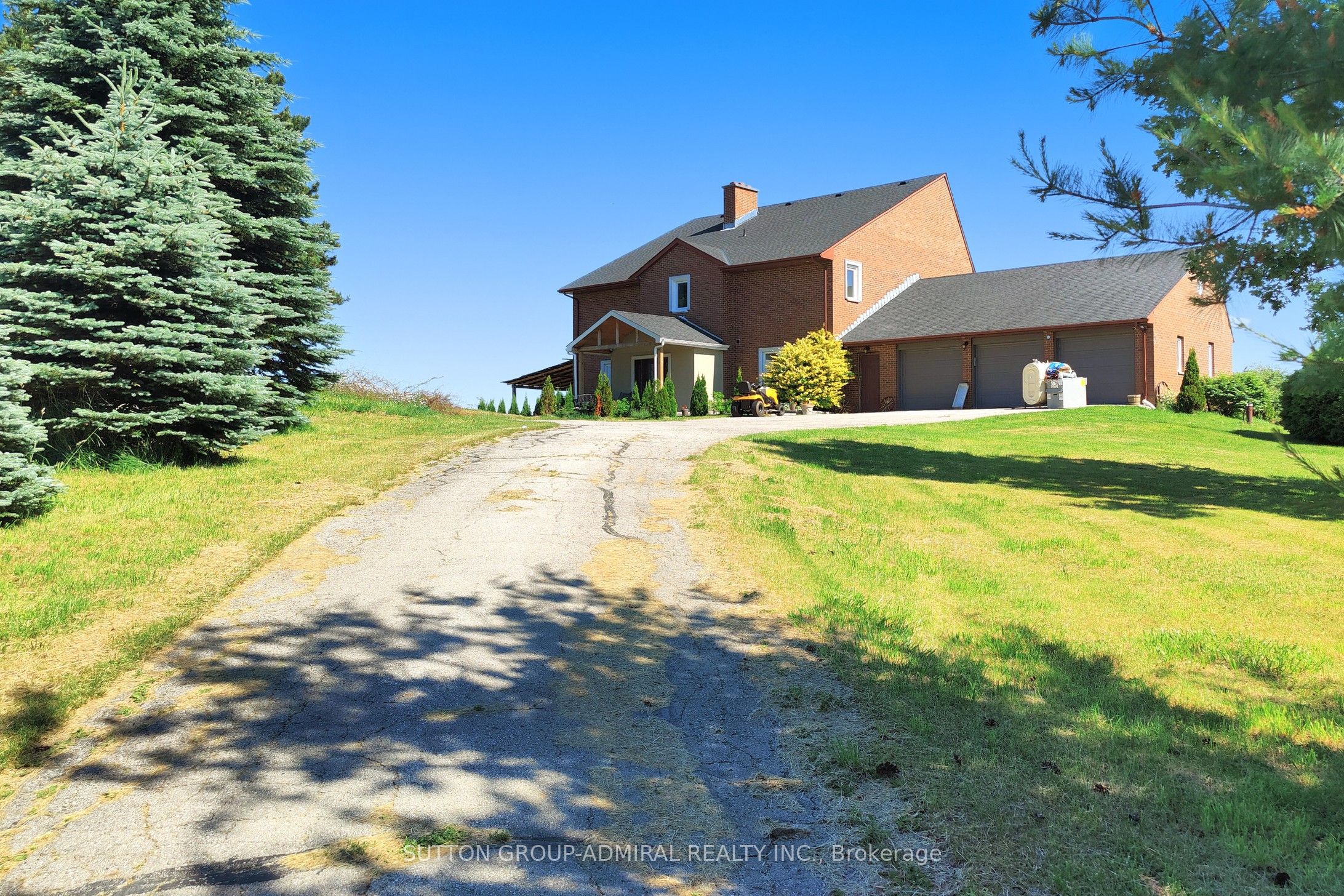 7205 19th Sideroad Property Photo
