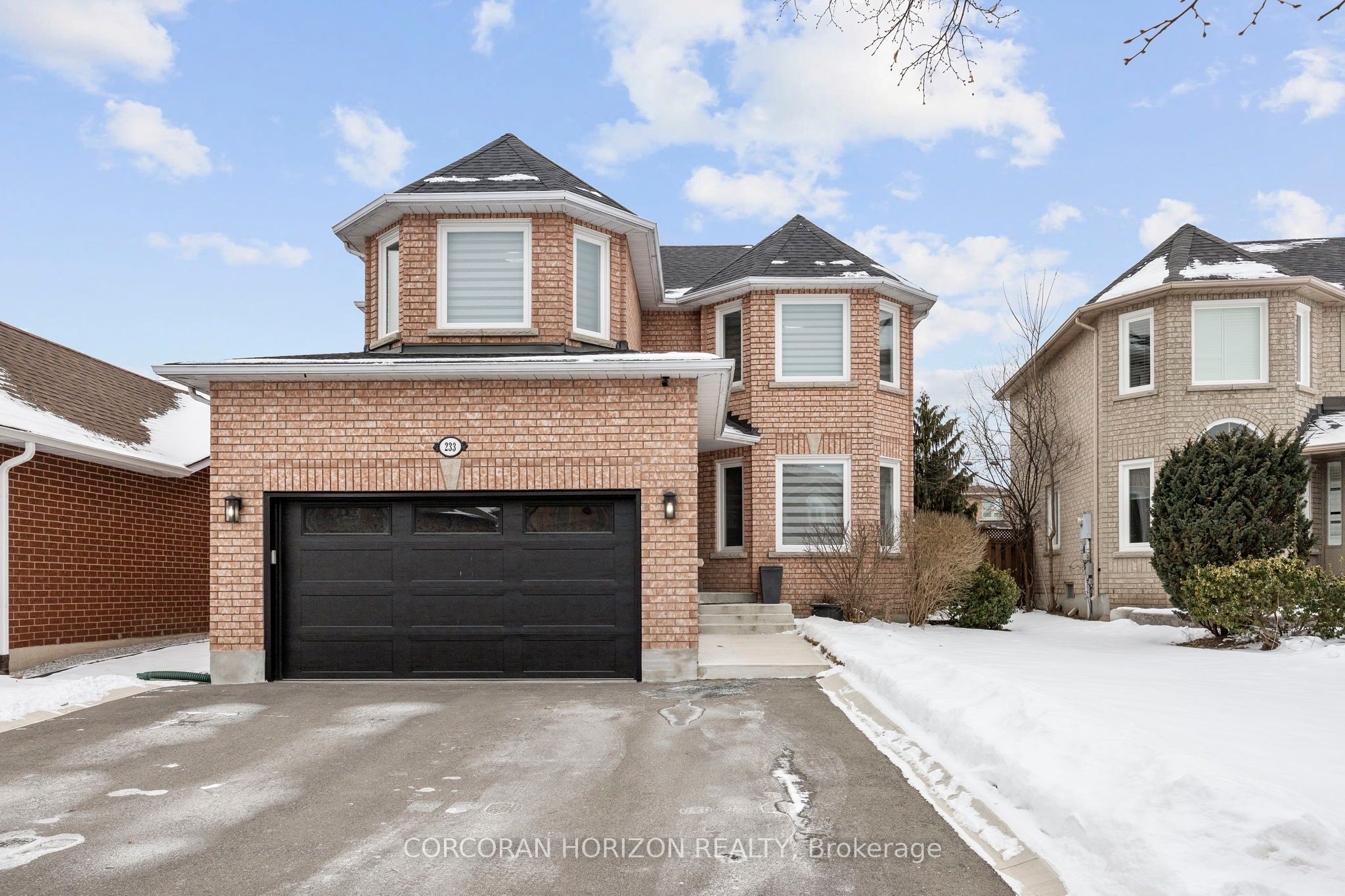 233 Roseheath Drive Property Photo 2