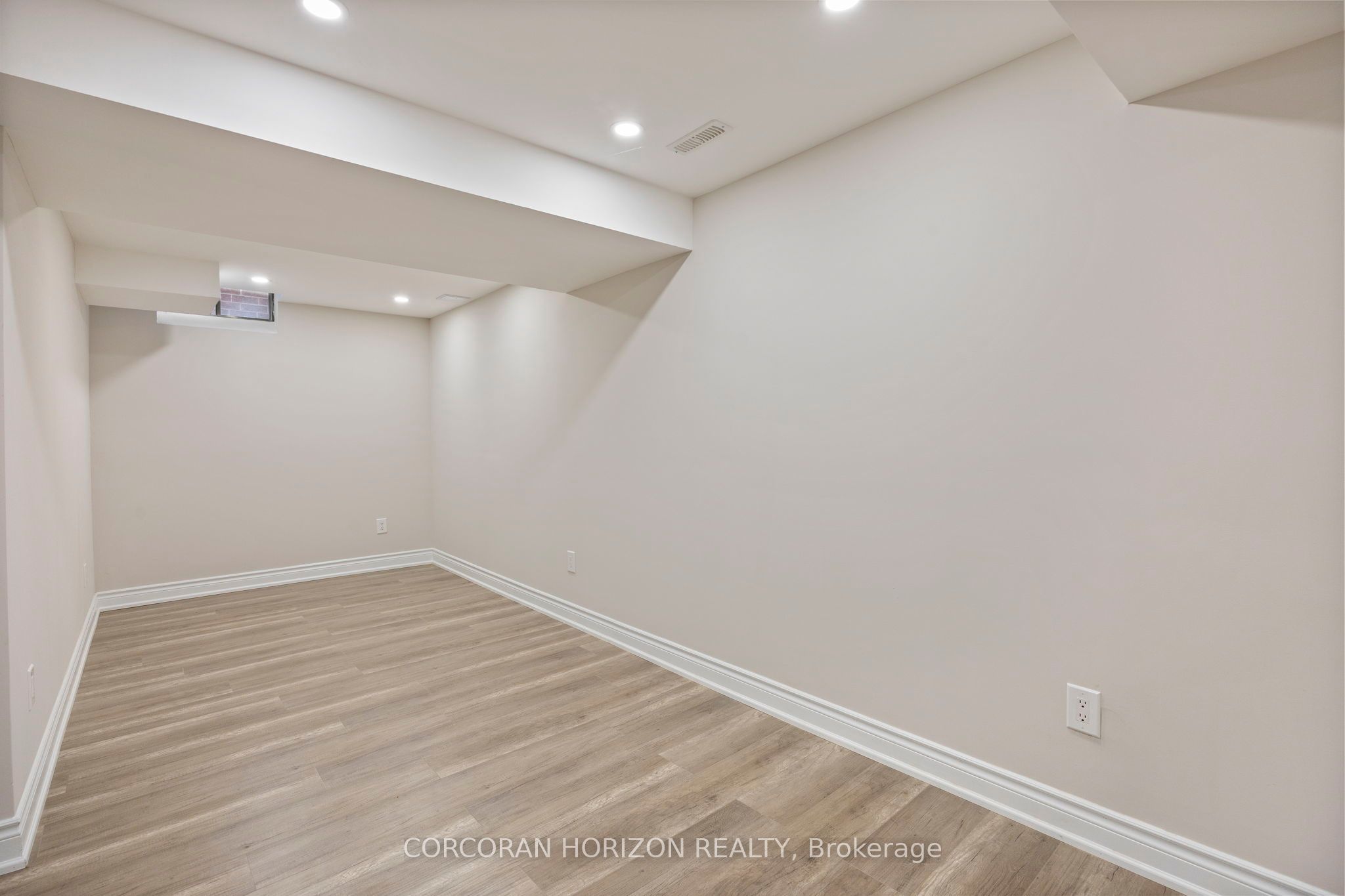 233 Roseheath Drive Property Photo 33