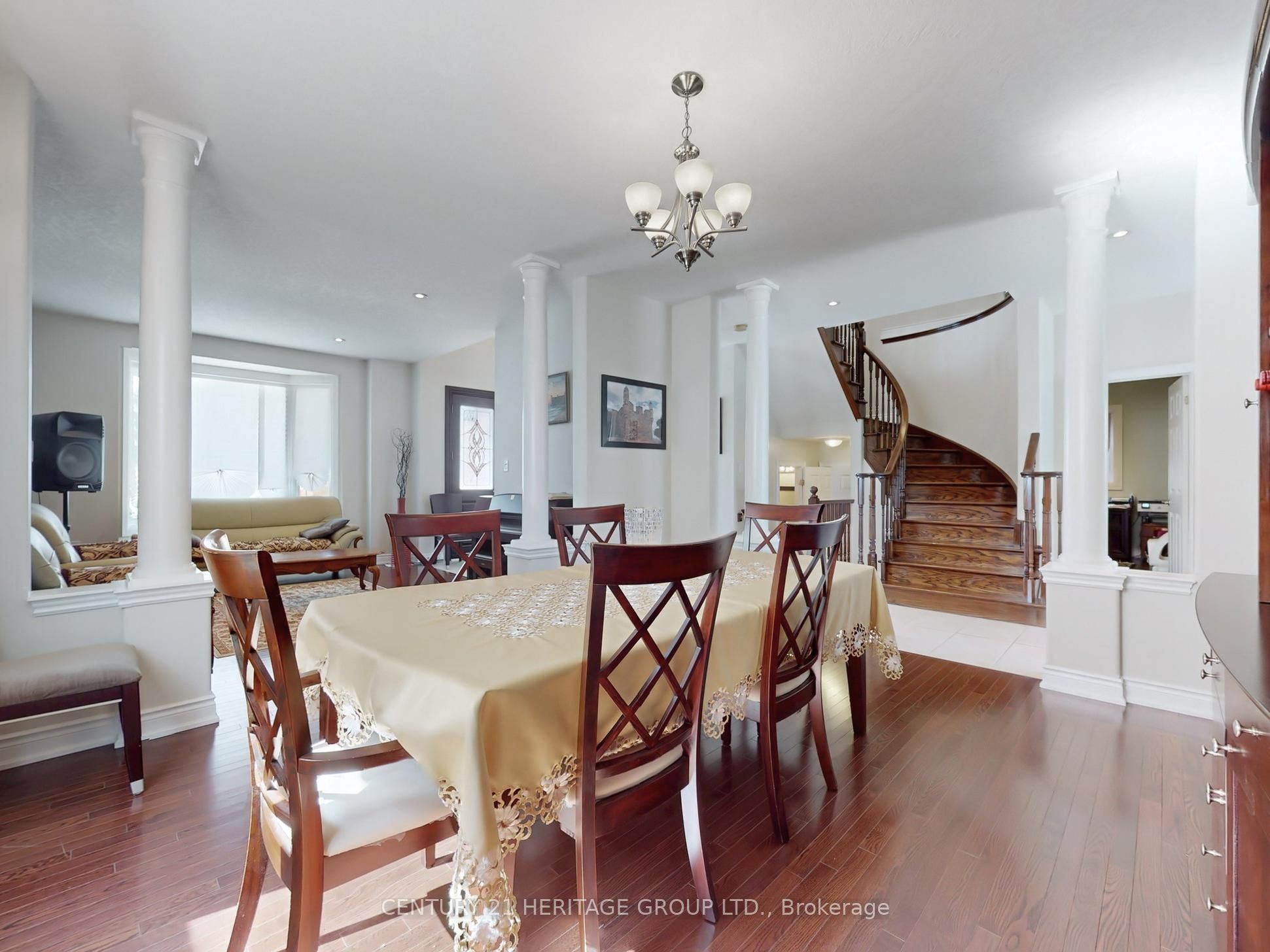 896 Booth Avenue Property Photo 9