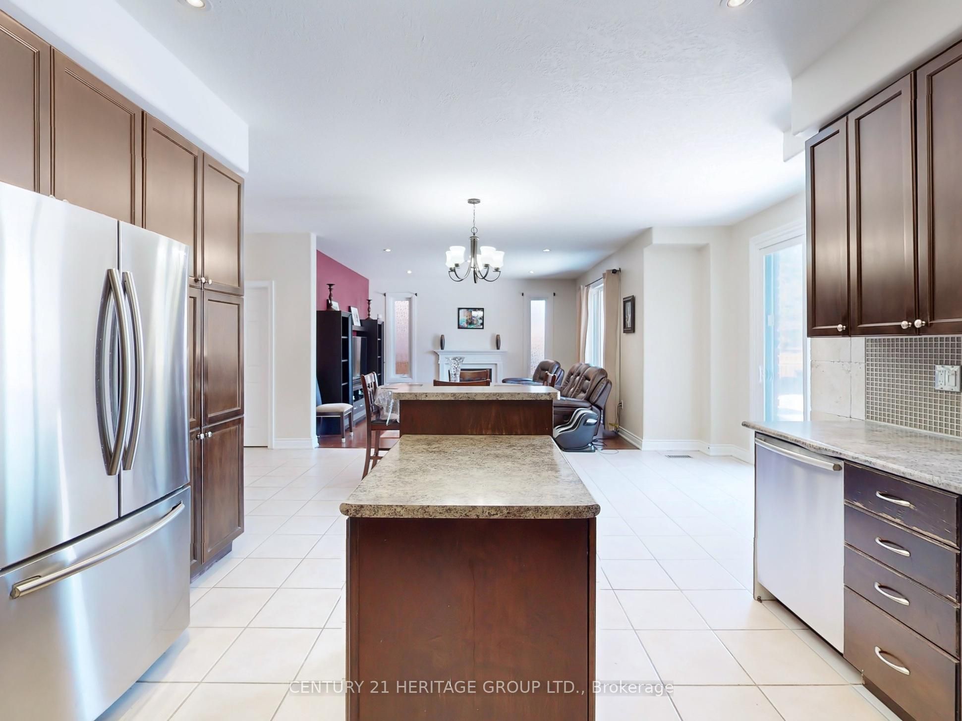 896 Booth Avenue Property Photo 20