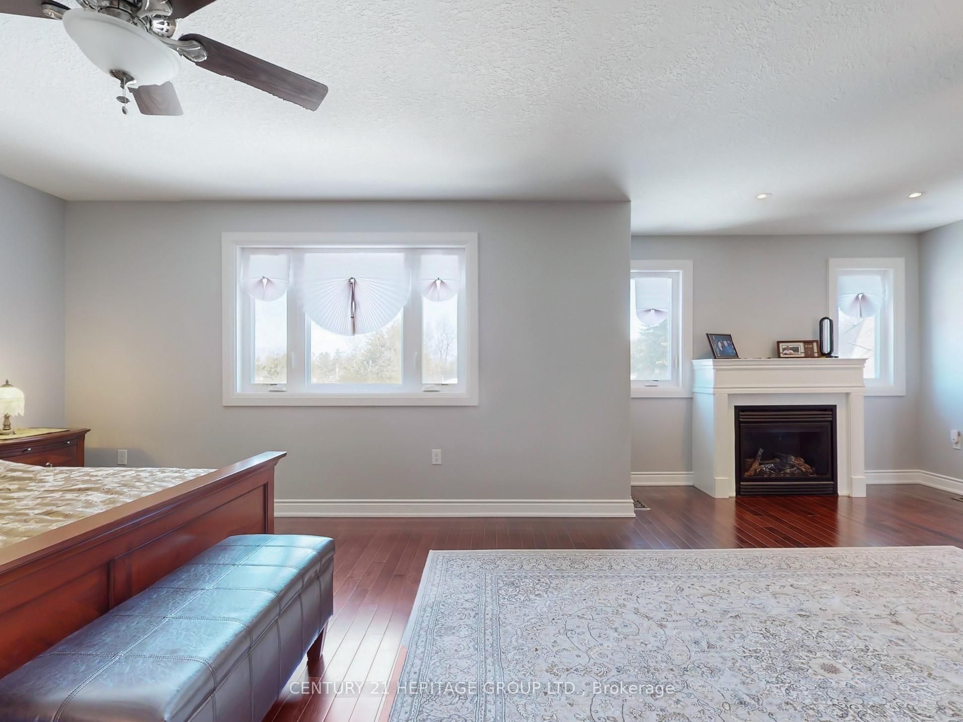 896 Booth Avenue Property Photo 28
