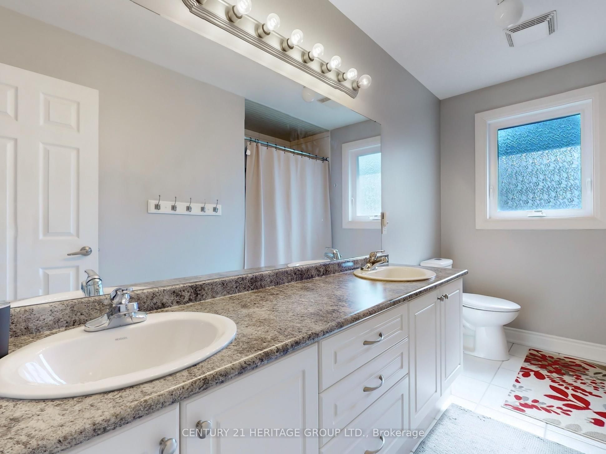 896 Booth Avenue Property Photo 34