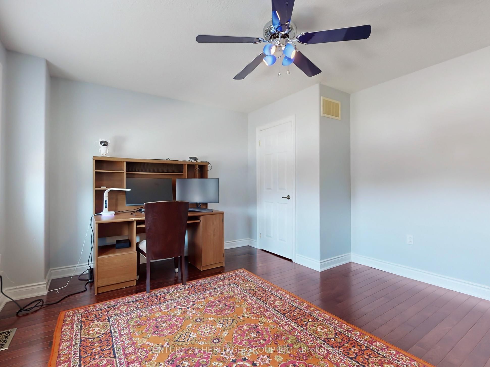 896 Booth Avenue Property Photo 38