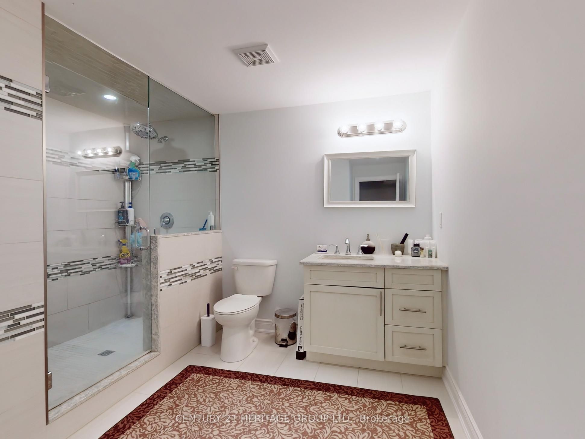 896 Booth Avenue Property Photo 46