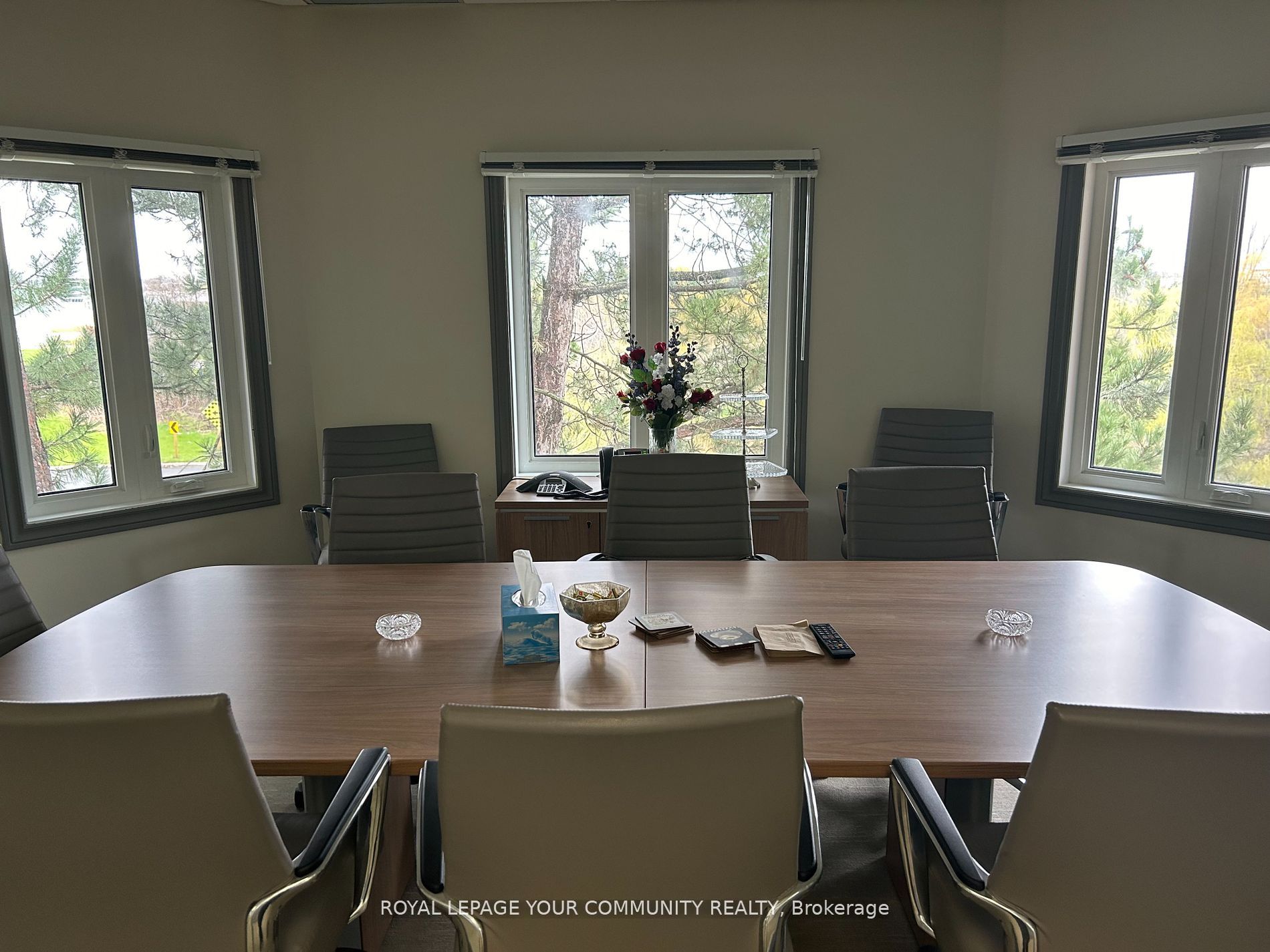 #301 - 345 Renfrew Drive Property Photo 20