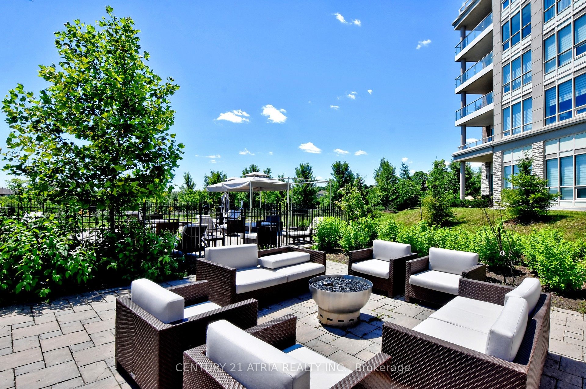 #501 - 15 Stollery Pond Crescent Property Photo 49