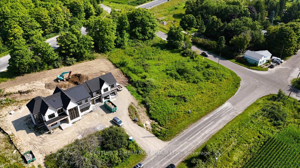 12 Lincolnville Ln Property Photo 19