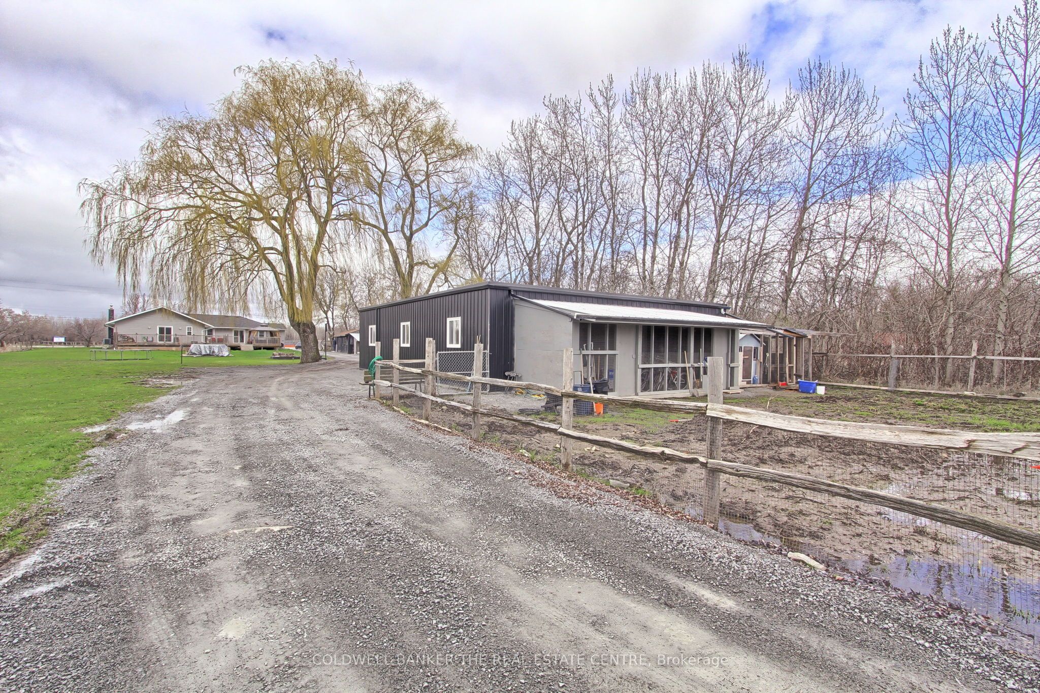 1109 Ravenshoe Road Property Photo 23