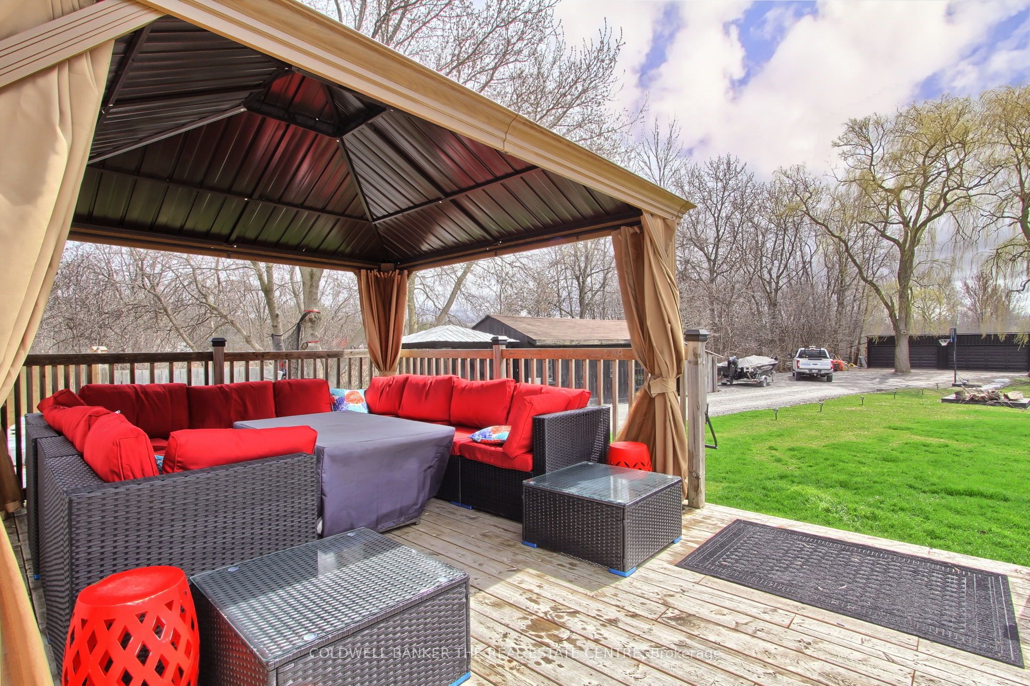1109 Ravenshoe Road Property Photo 24