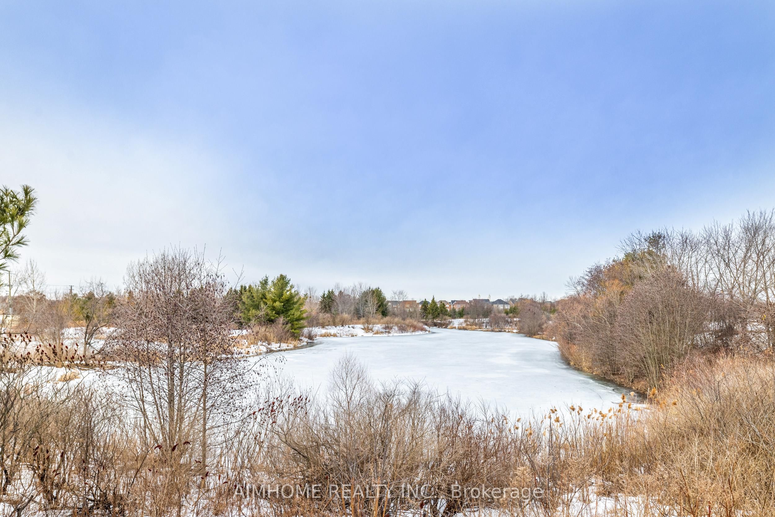 47 Golden Meadow Drive Property Photo 2