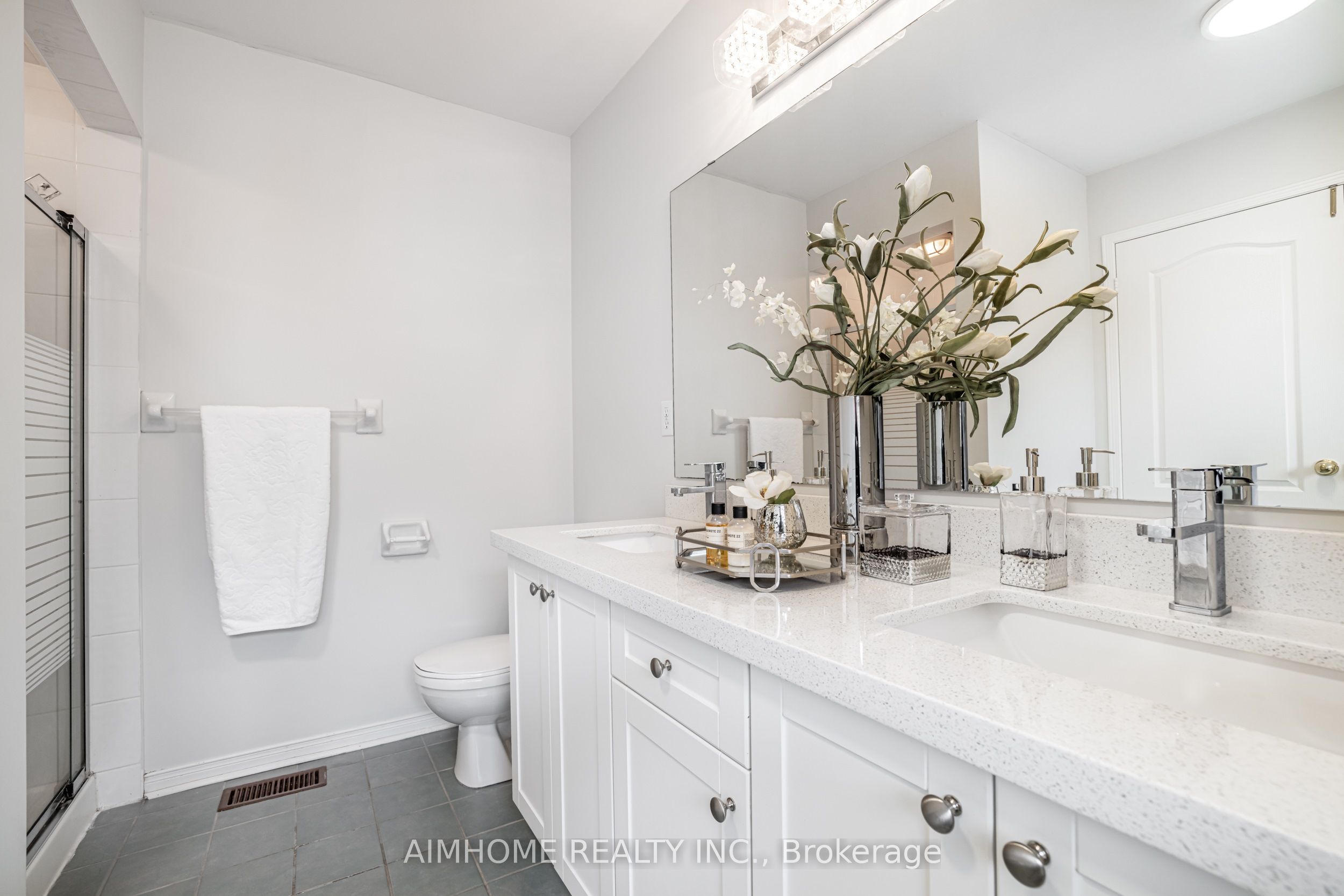 47 Golden Meadow Drive Property Photo 17