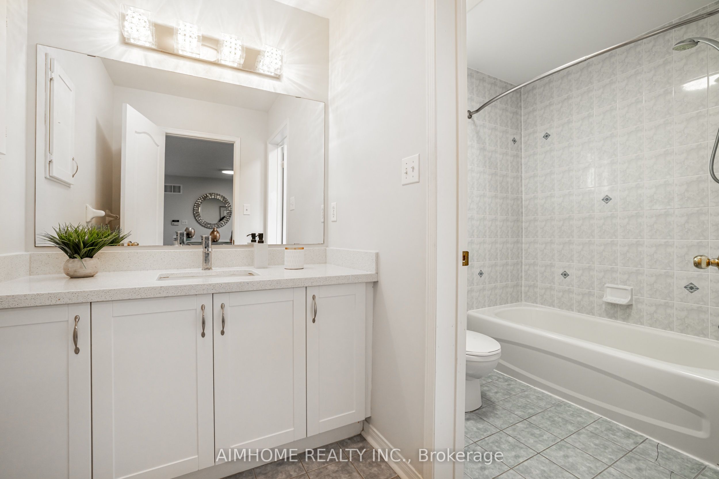 47 Golden Meadow Drive Property Photo 21