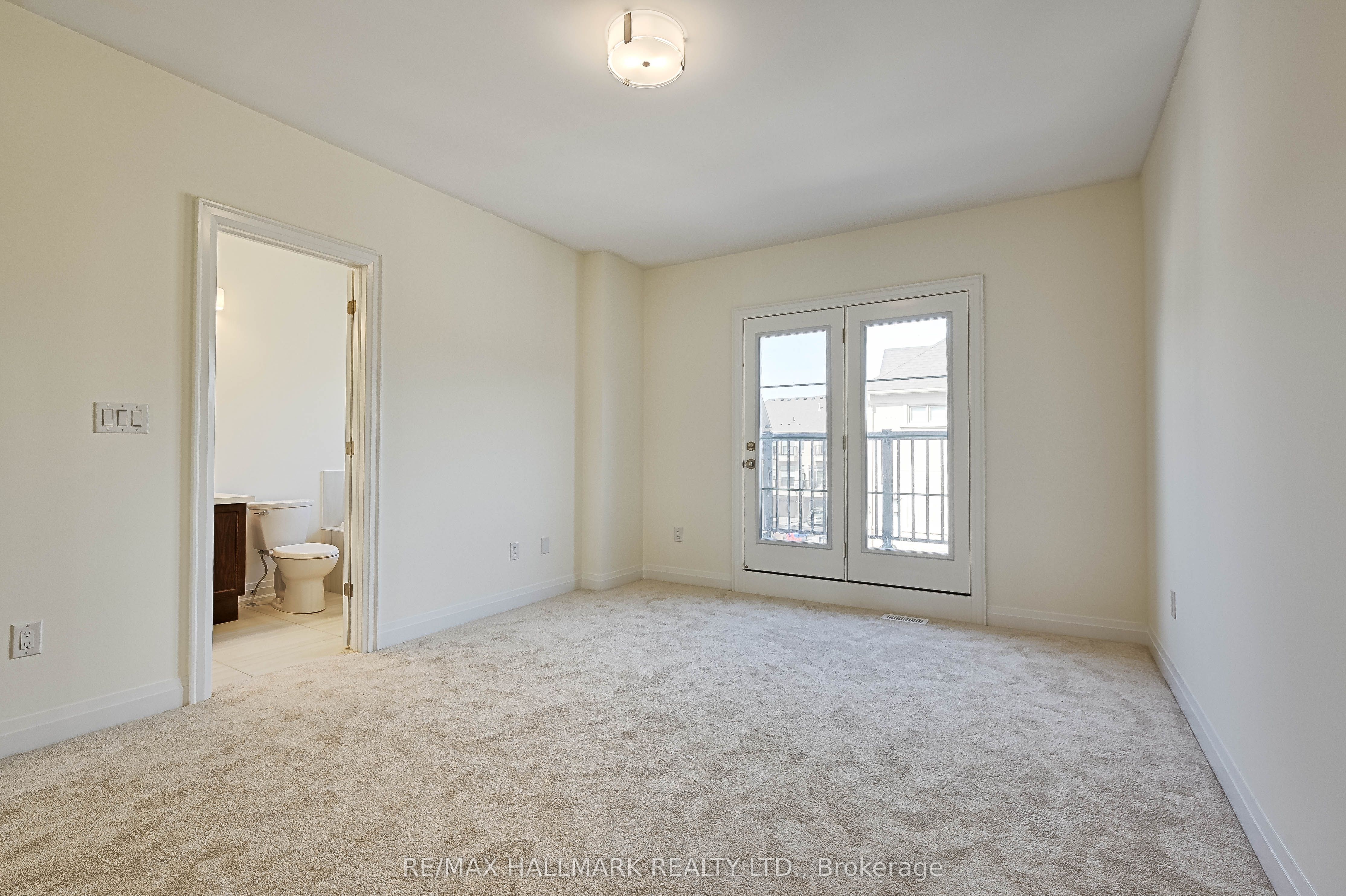28 Gardeners Lane Property Photo 22