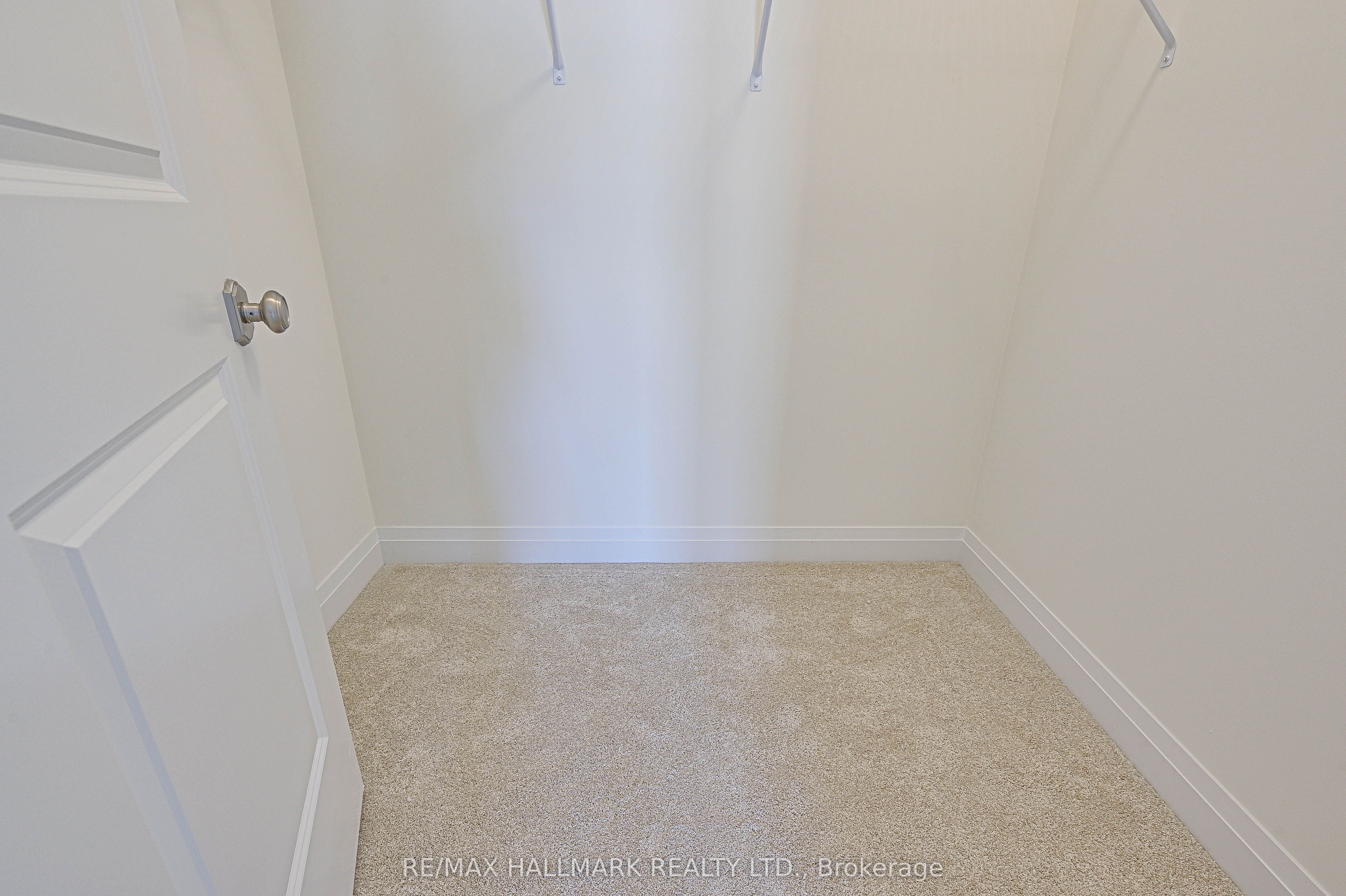 28 Gardeners Lane Property Photo 27