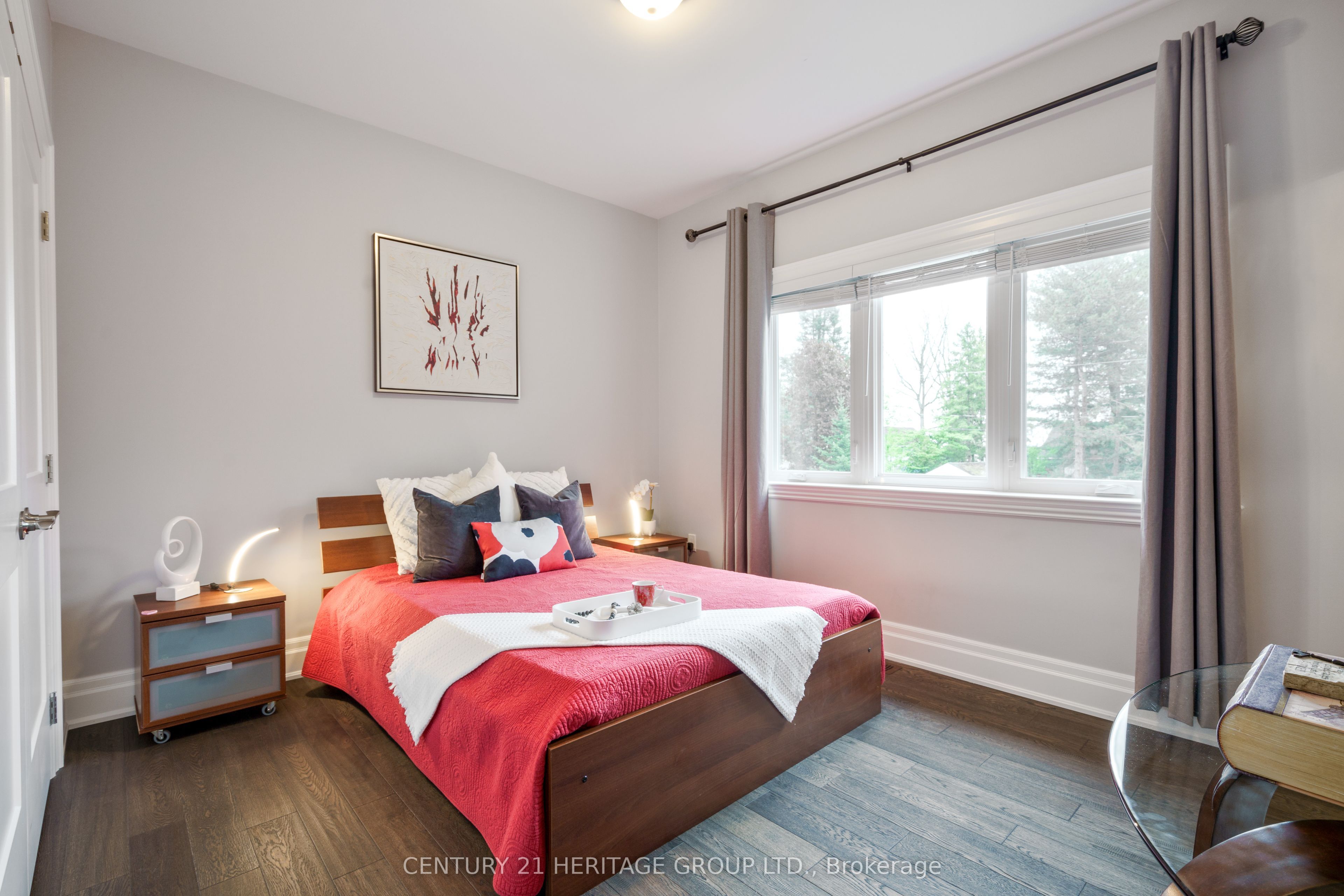 1894 Simcoe Boulevard Property Photo 24