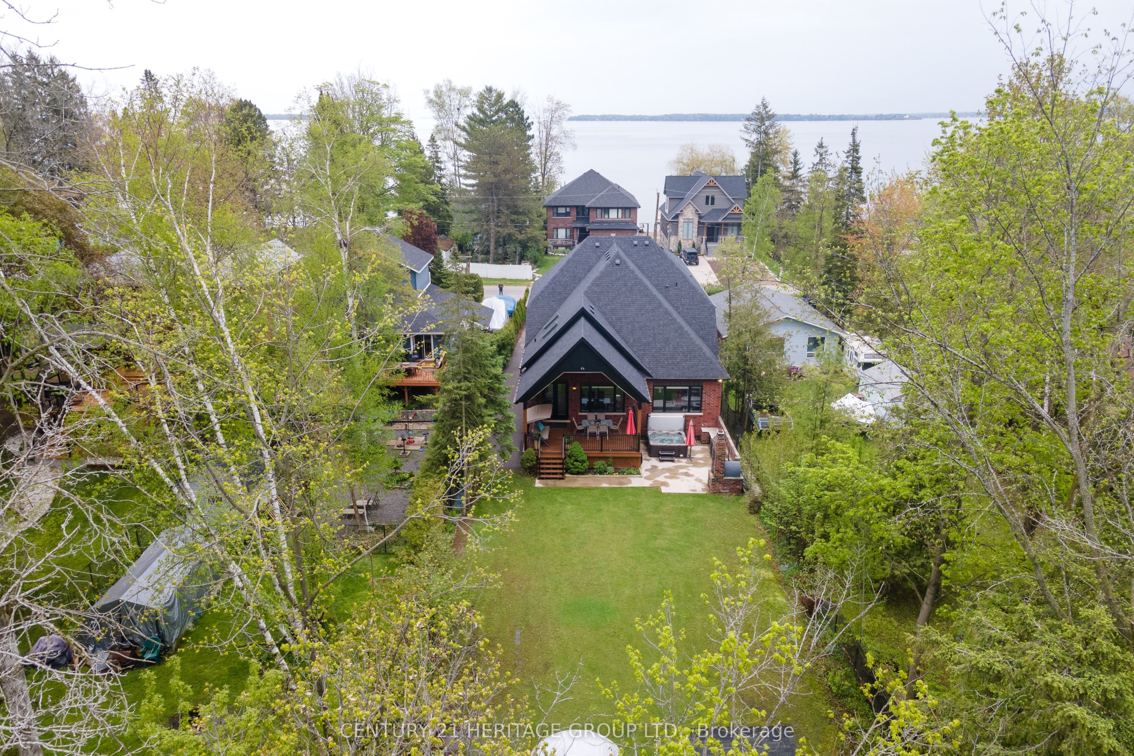 1894 Simcoe Boulevard Property Photo 31