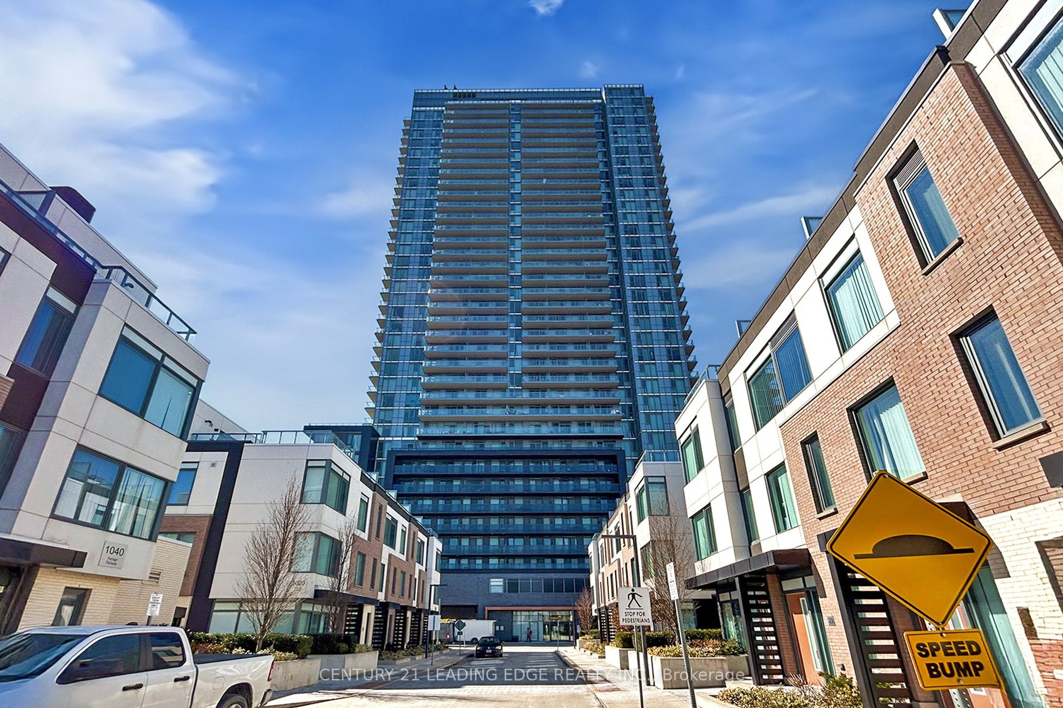 #2406 - 7895 Jane Street Property Photo 2