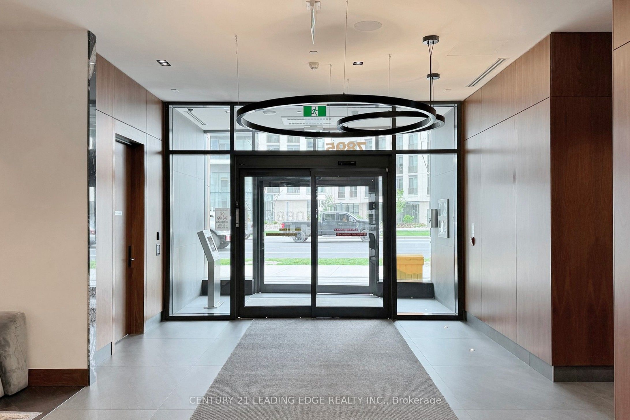 #2406 - 7895 Jane Street Property Photo 3