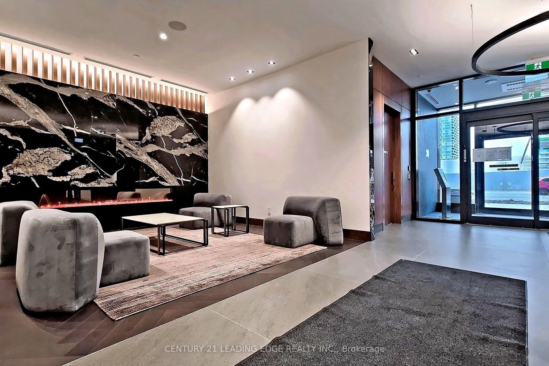 #2406 - 7895 Jane Street Property Photo 5