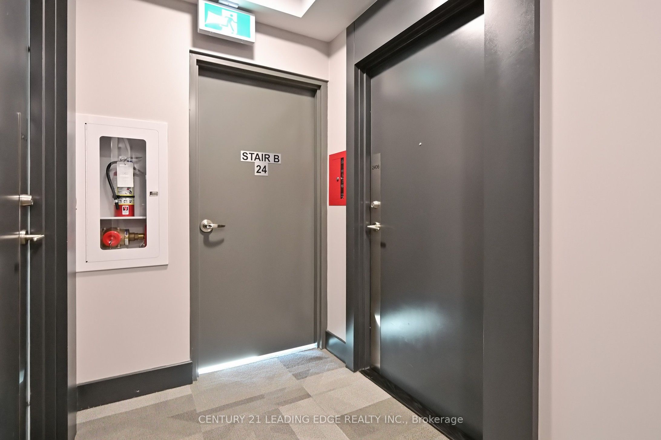 #2406 - 7895 Jane Street Property Photo 8