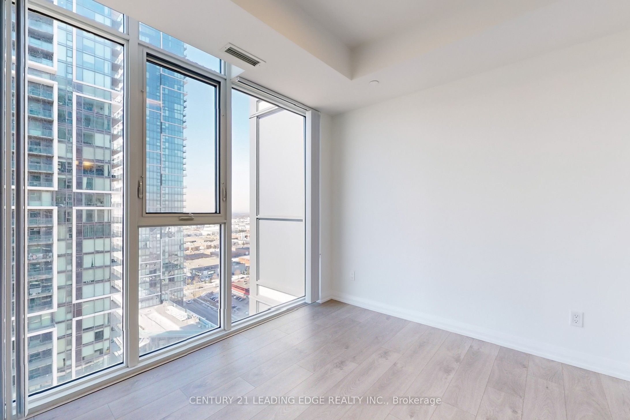 #2406 - 7895 Jane Street Property Photo 19