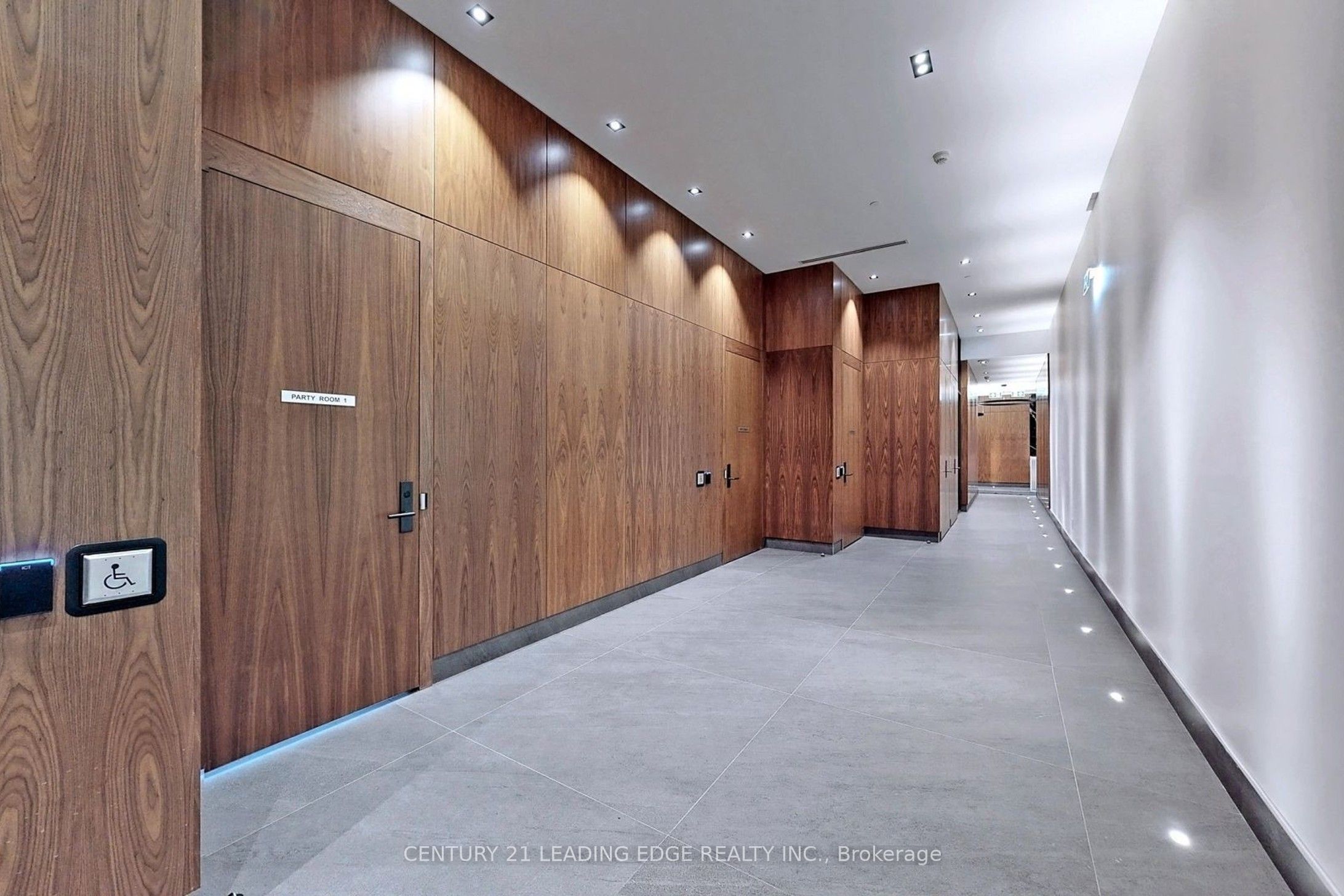#2406 - 7895 Jane Street Property Photo 37